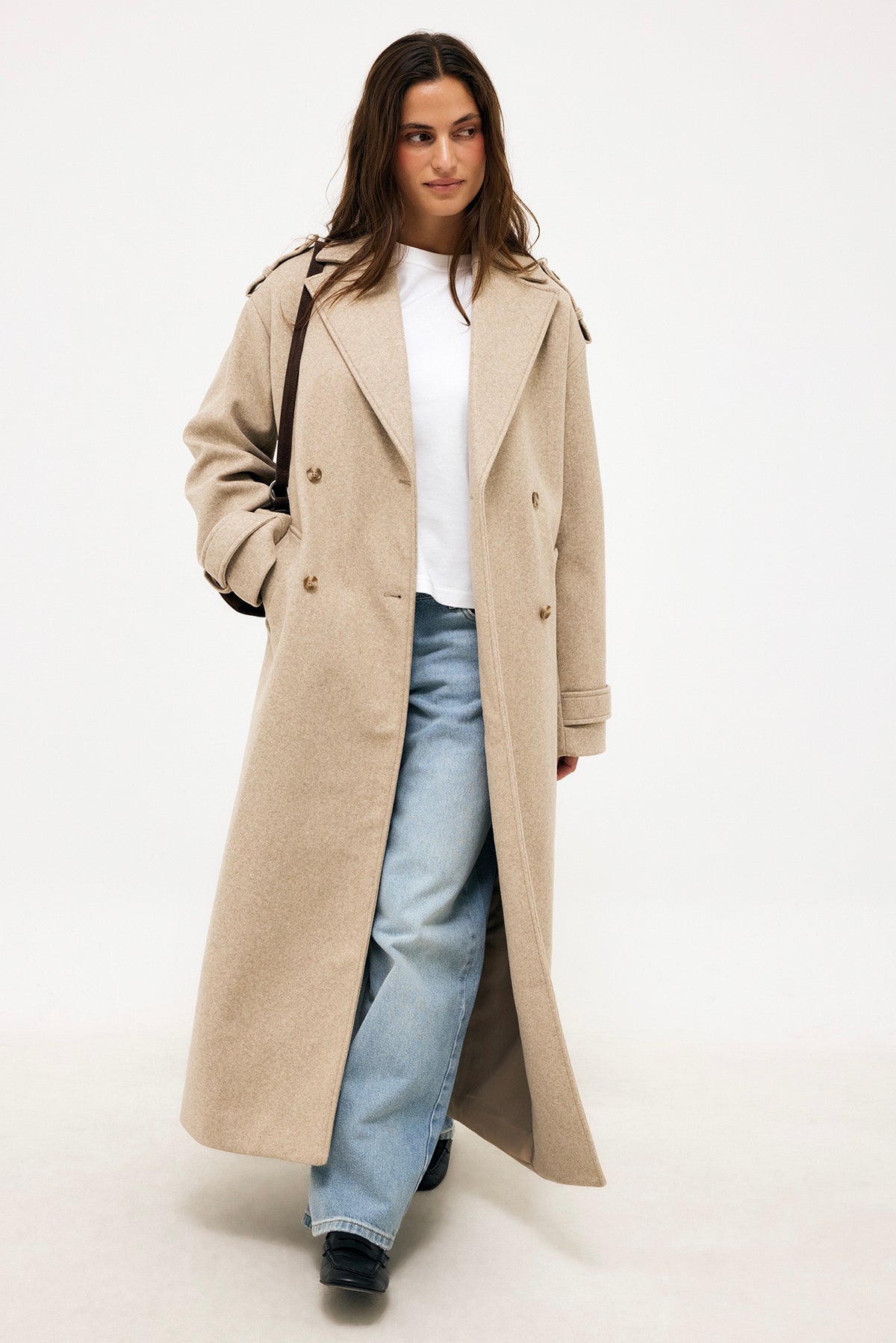 Langer Mantel Damen Frieda in Beige – FormaLuxe
