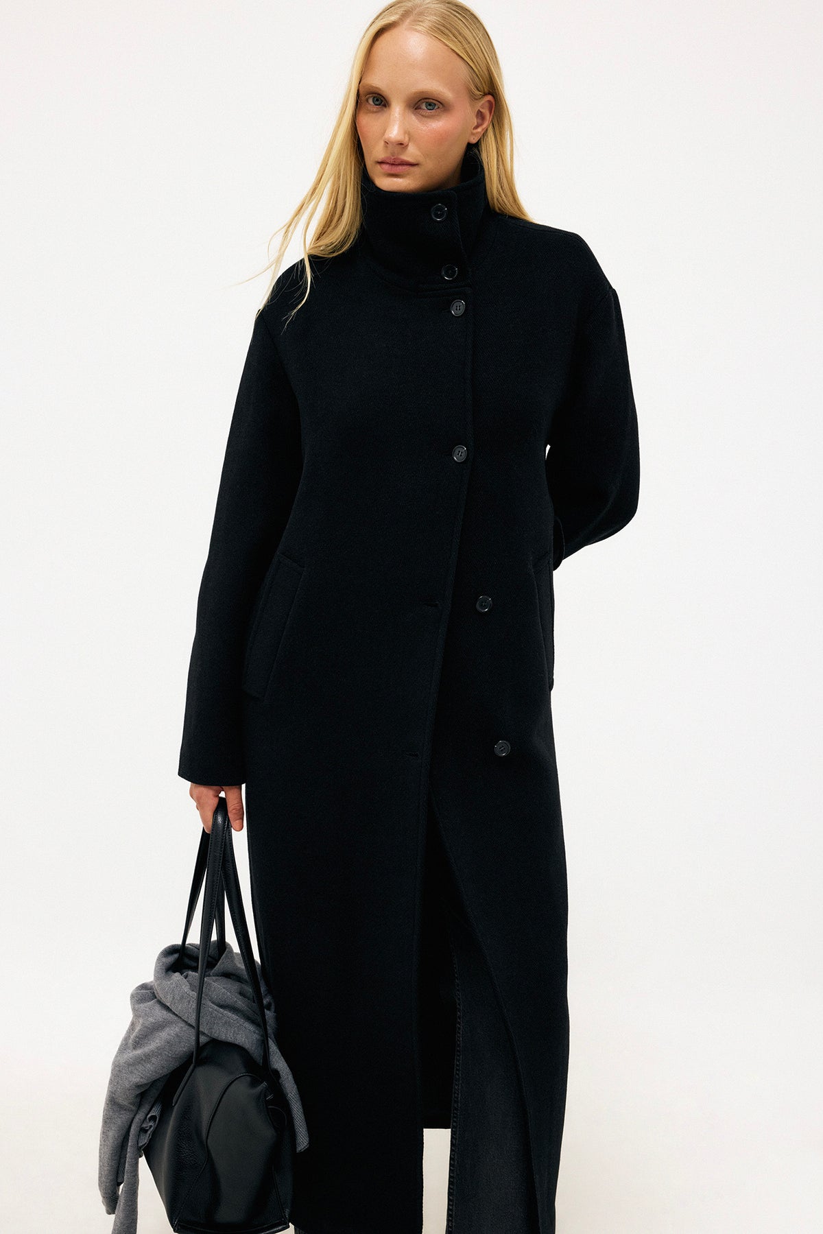 Mantel mit Stehkragen Damen Henriette in Schwarz – FormaLuxe