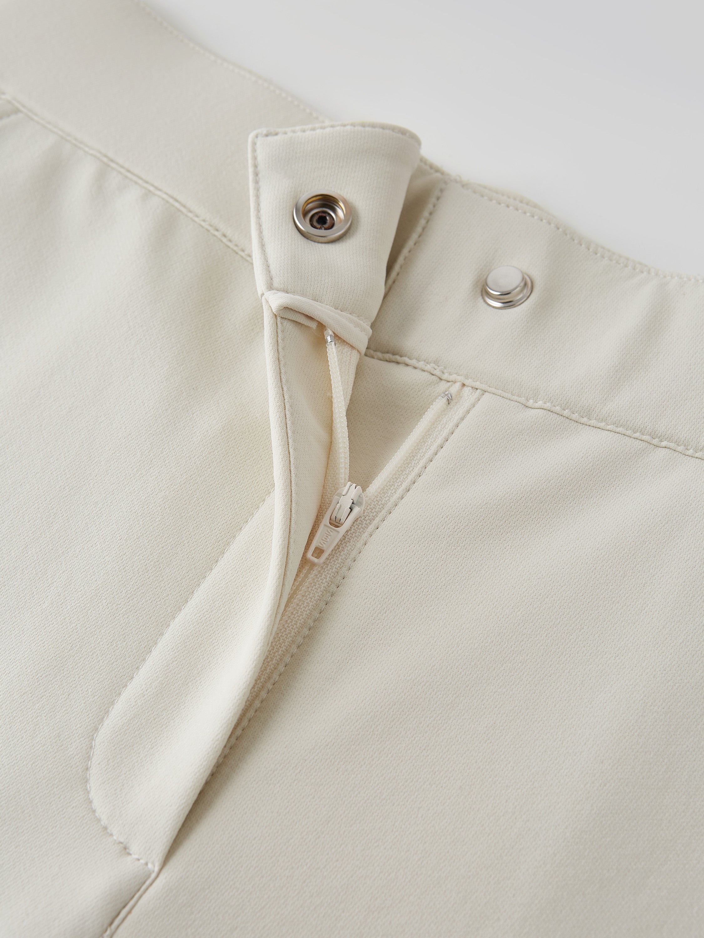 Waterproof Fleece Cargo Pant Gainsboro – Women > Bottoms > Pants | FormaLuxe