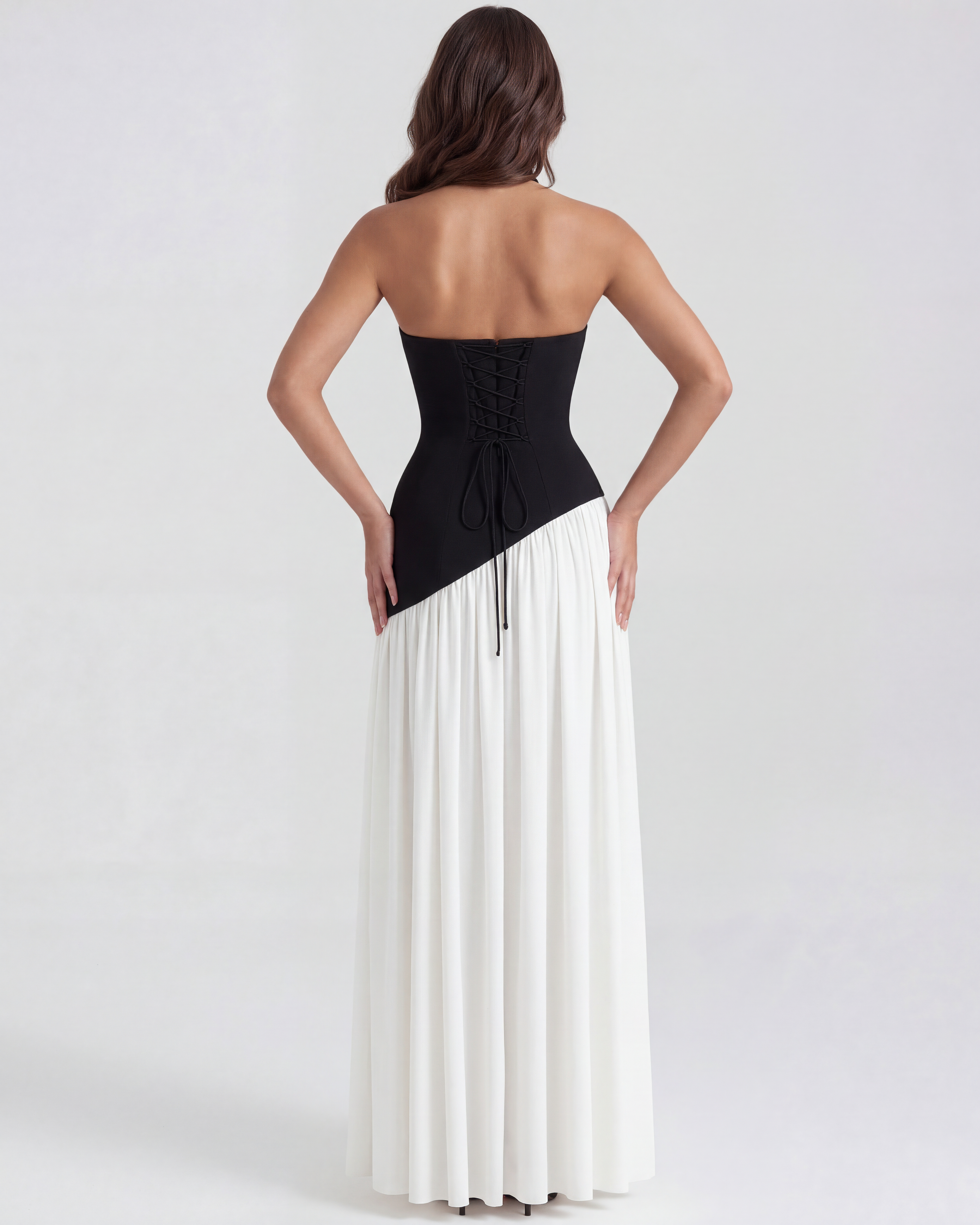 Deau Maxikleid Schwarz | FormaLuxe