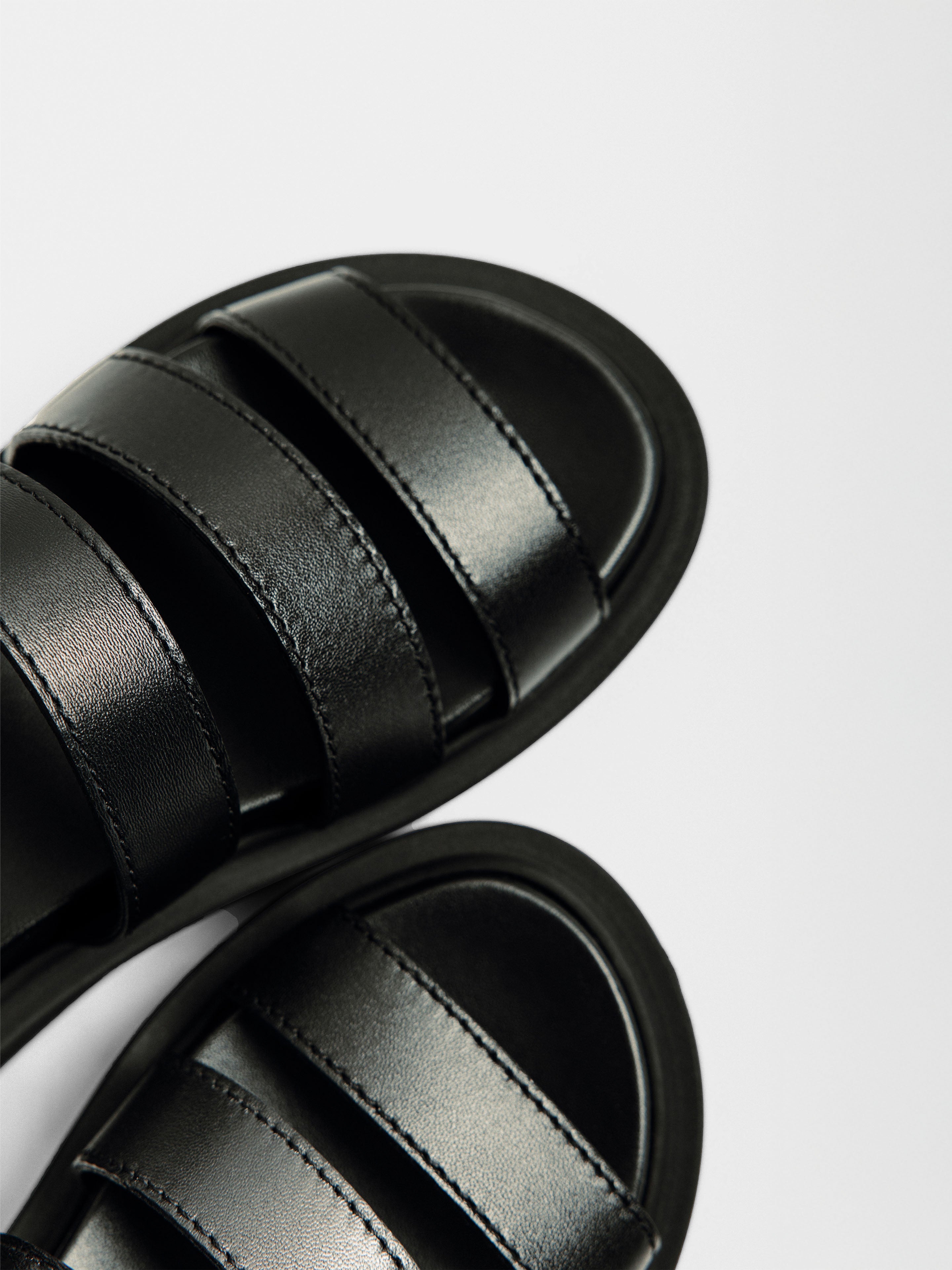 The Seoul Leather Sandal – Sandals | FormaLuxe