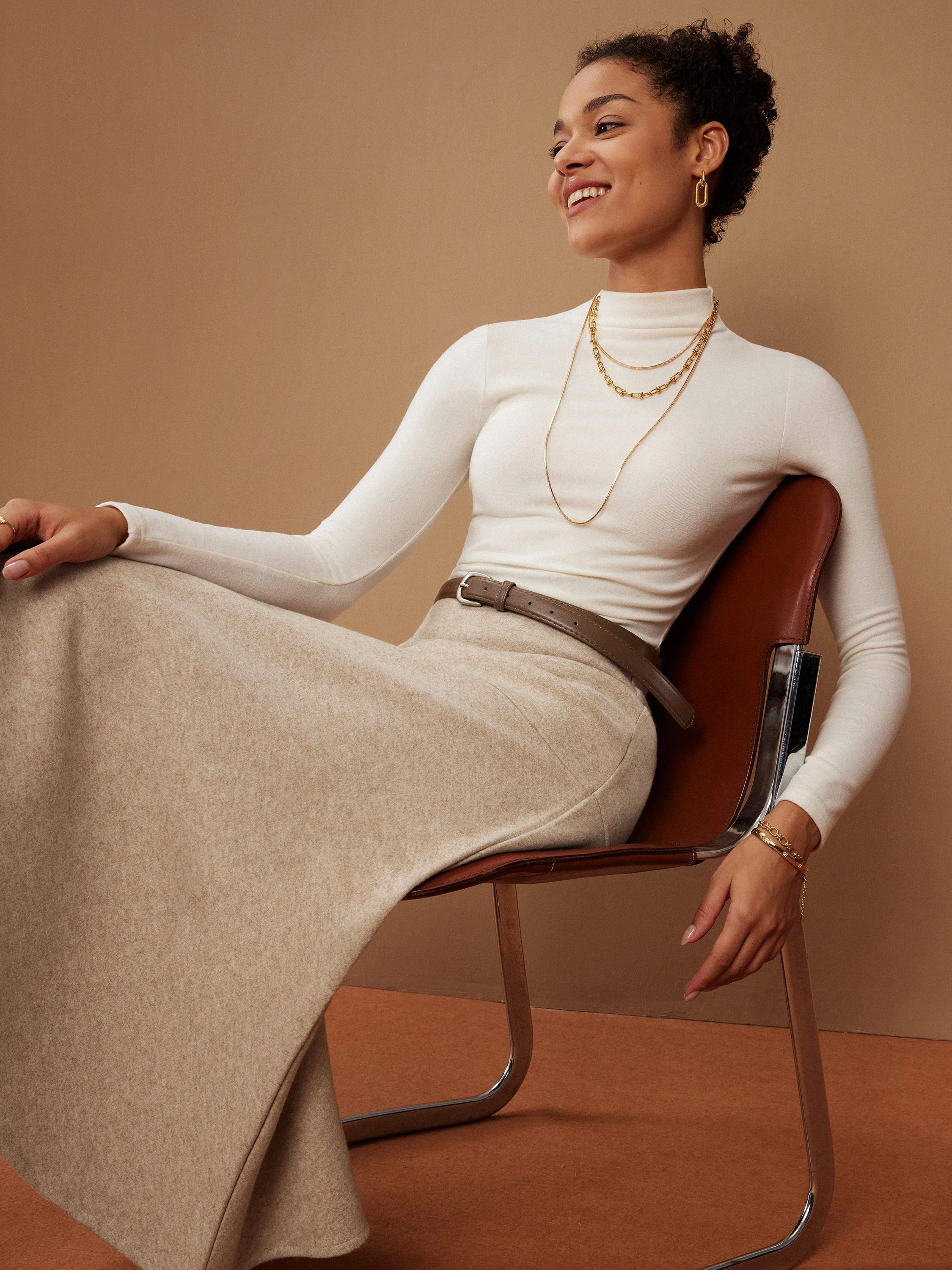 2-Piece Set Ruched Sides Tuckable Mockneck Top & Flared Maxi Skirt