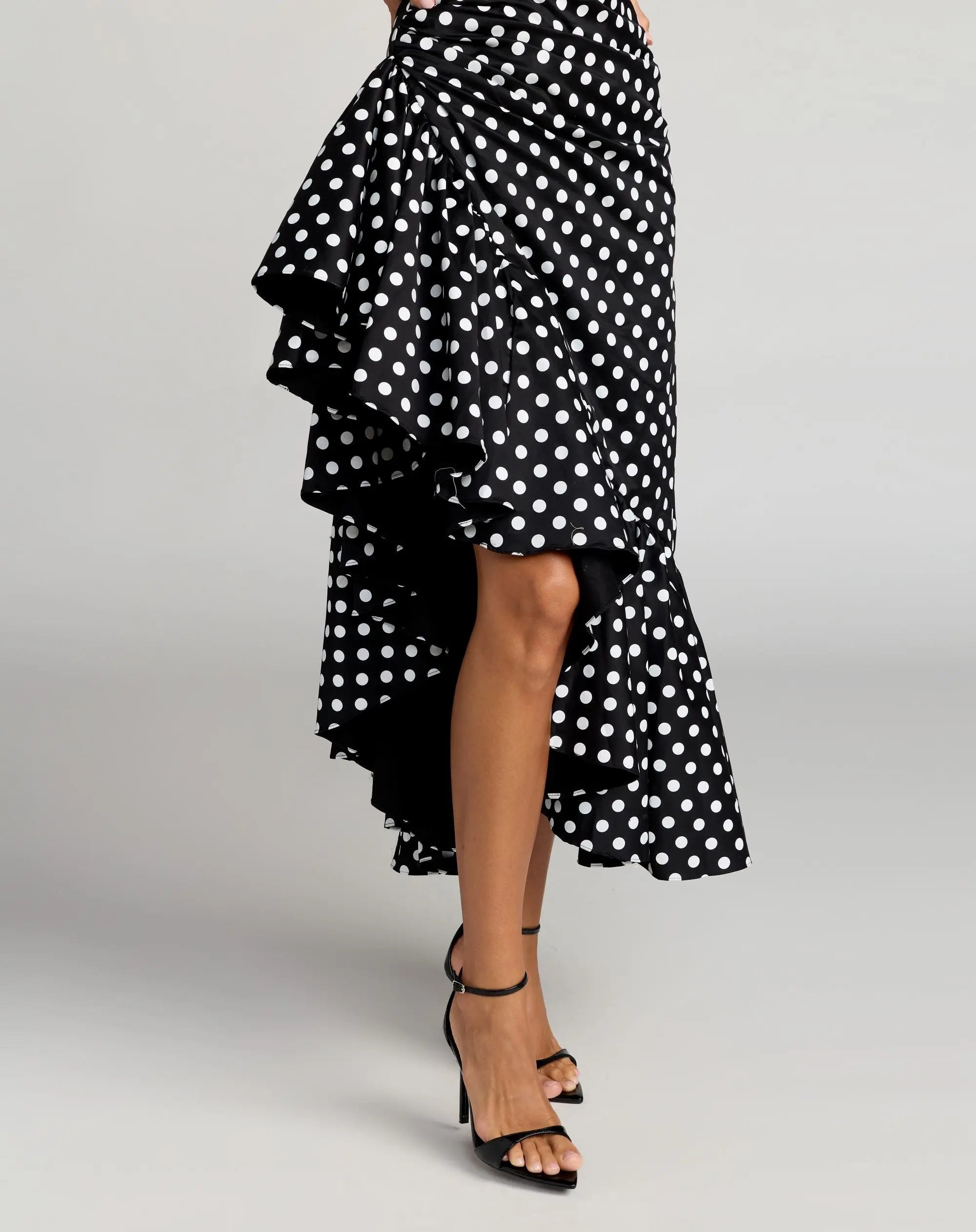 Black Sleeveless Polka Dot Midi Dress Ruffled Hem – Midikleid | FormaLuxe