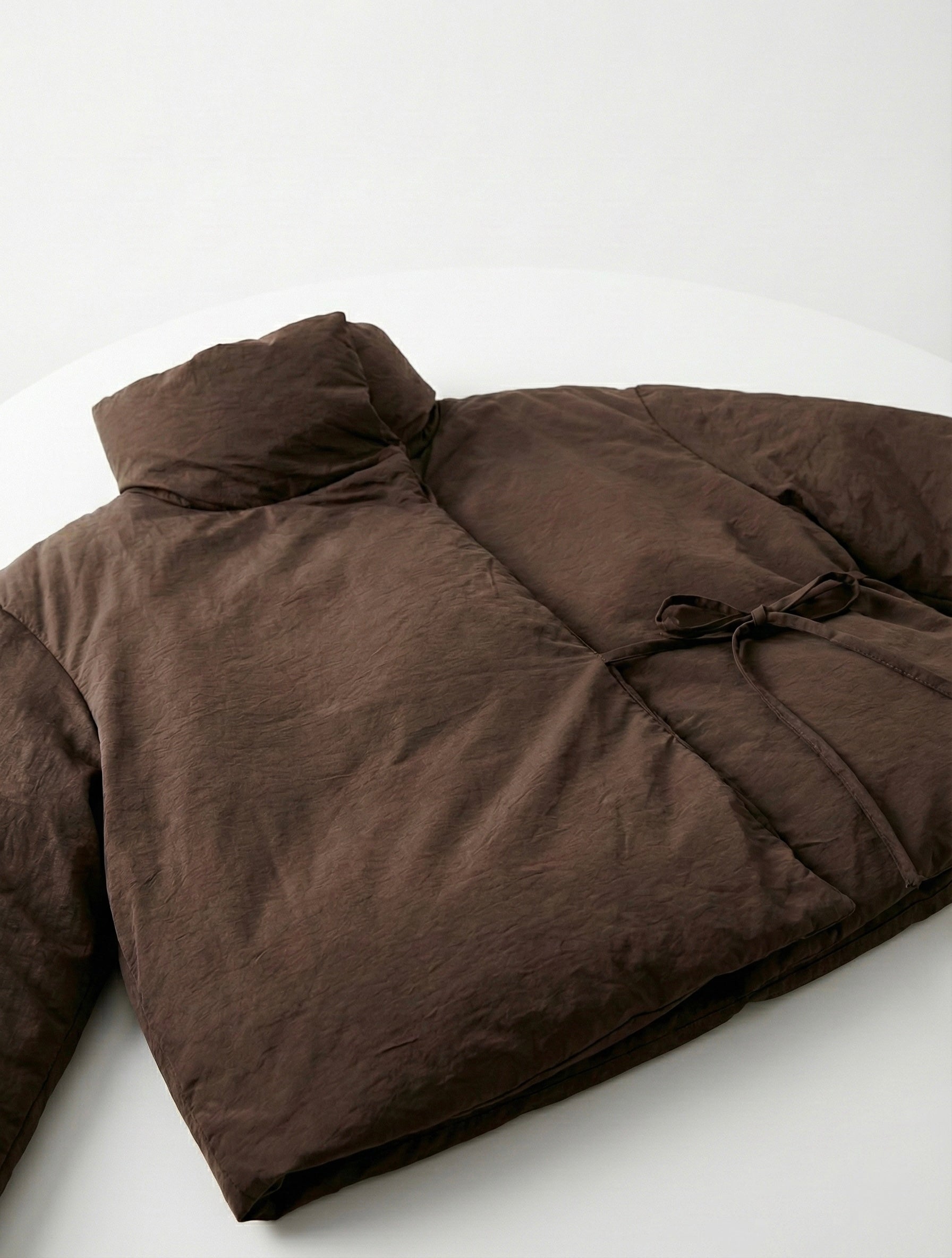 Lottie | Doudoune imperméable et coupe-vent Brun – Lottie | Doudoune cache-cœur | FormaLuxe