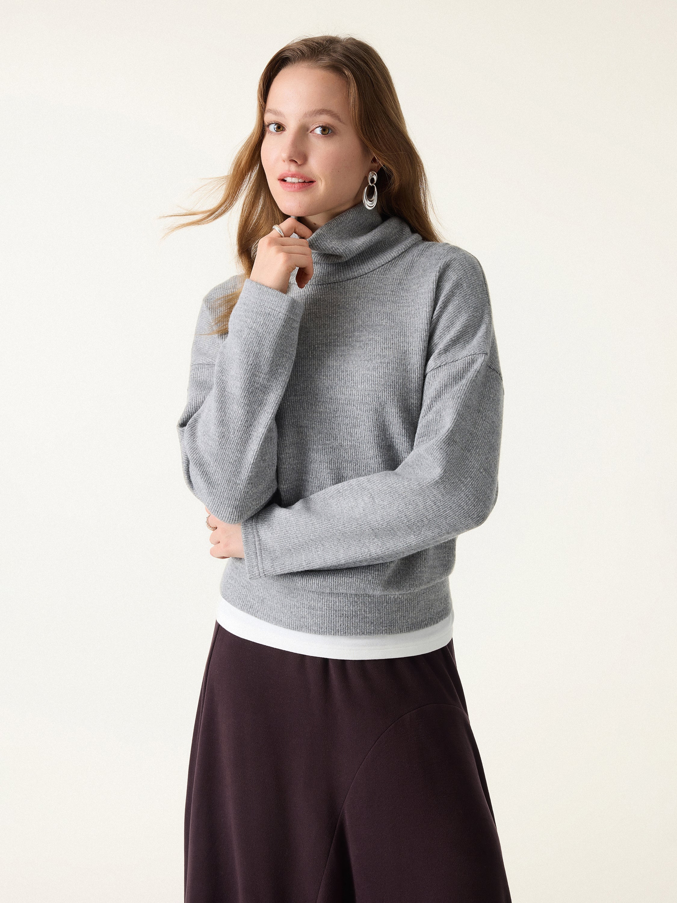 Turtleneck Relaxed Fit Long Sleeve Top Black Chocolate – Women > Tops > Shirts&Tops | FormaLuxe