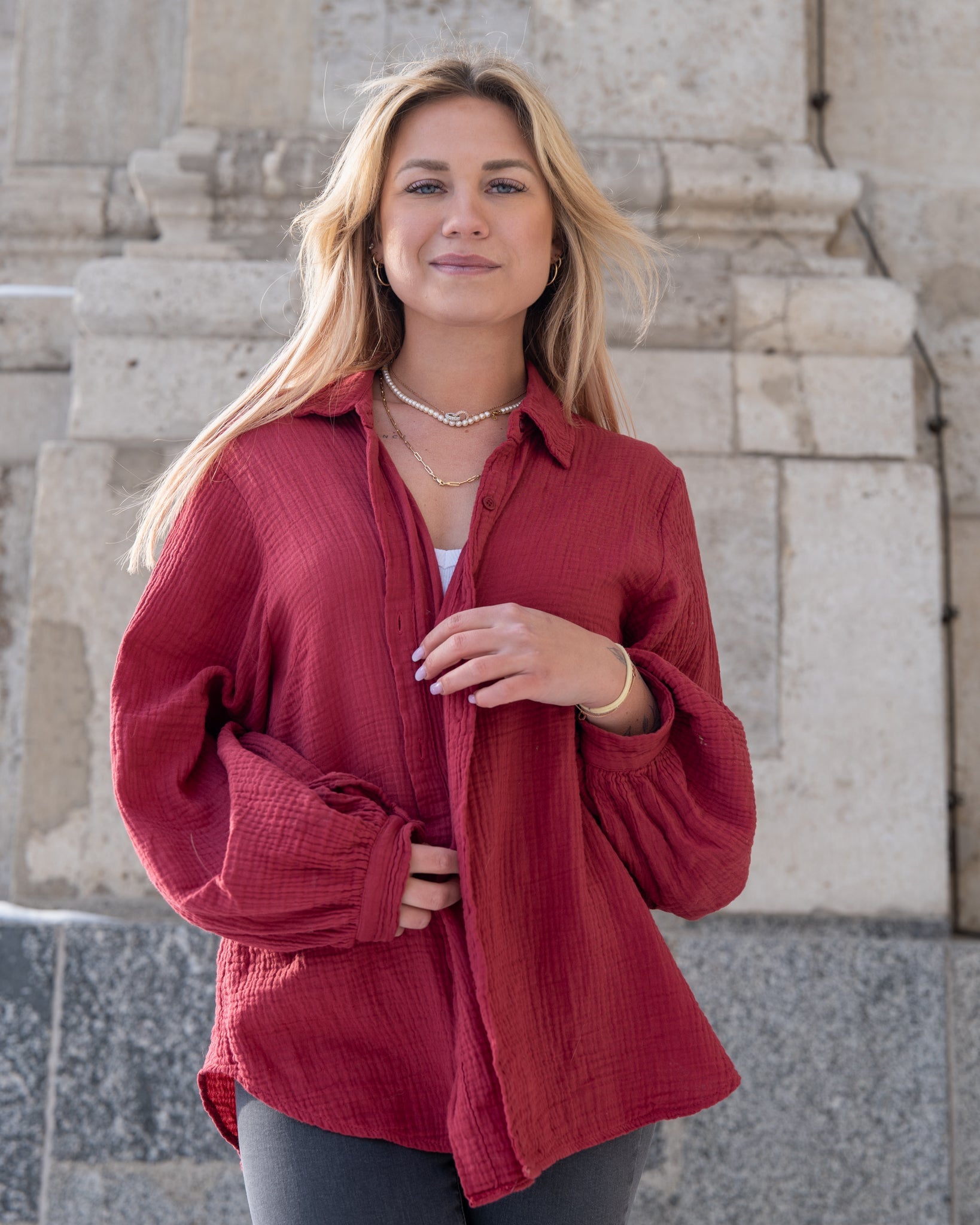 Musselin Bluse | Stella Weiß Rot – Oberteil | FormaLuxe