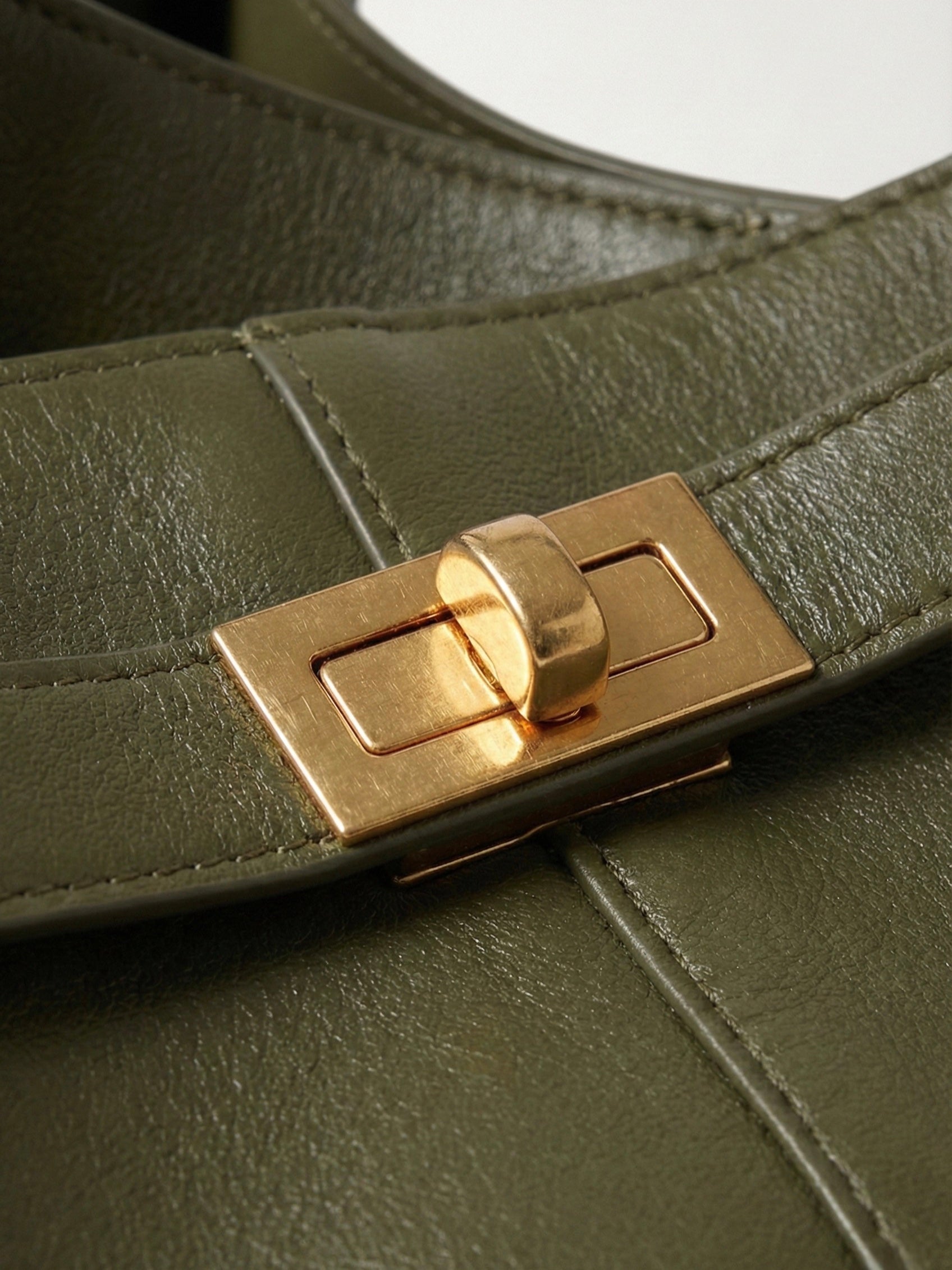 Adèle | Sac cabas en cuir Noir – Adele | Sac cabas en cuir noir | FormaLuxe