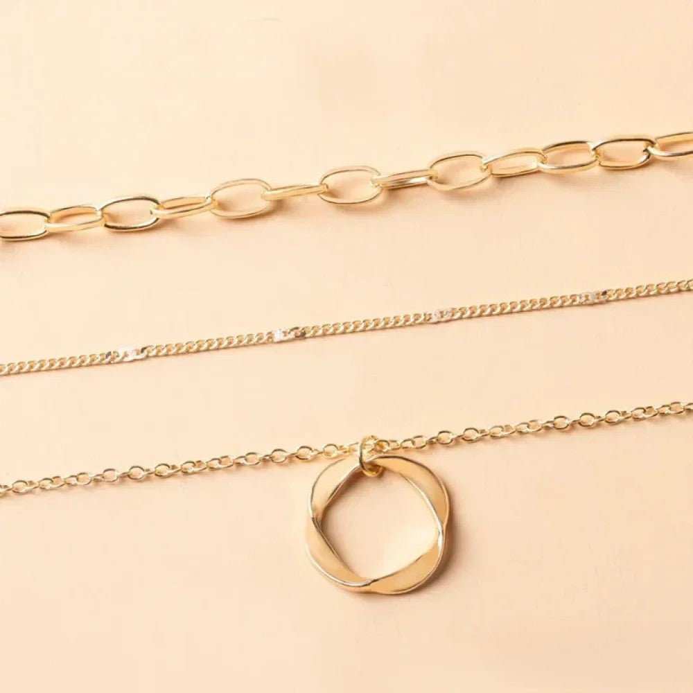 Avine – Retro Halskette in Goldoptik – Necklace | FormaLuxe