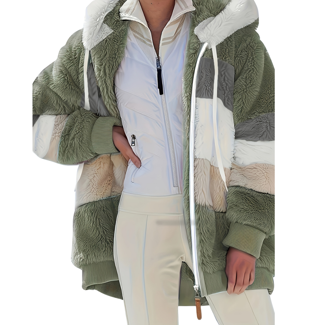 Amiyah | Winter Sweater Blue | FormaLuxe