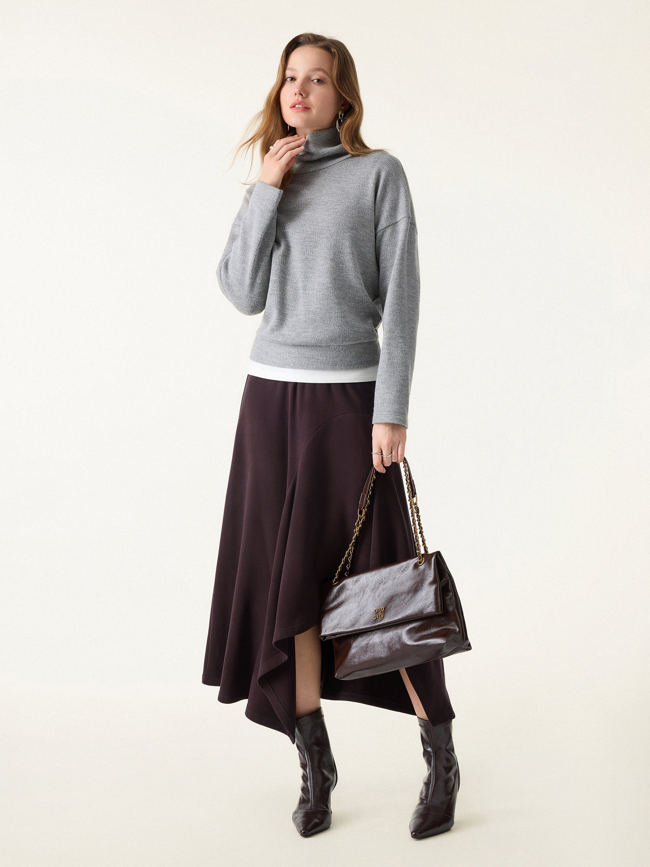 Turtleneck Relaxed Fit Long Sleeve Top Black Chocolate – Women > Tops > Shirts&Tops | FormaLuxe