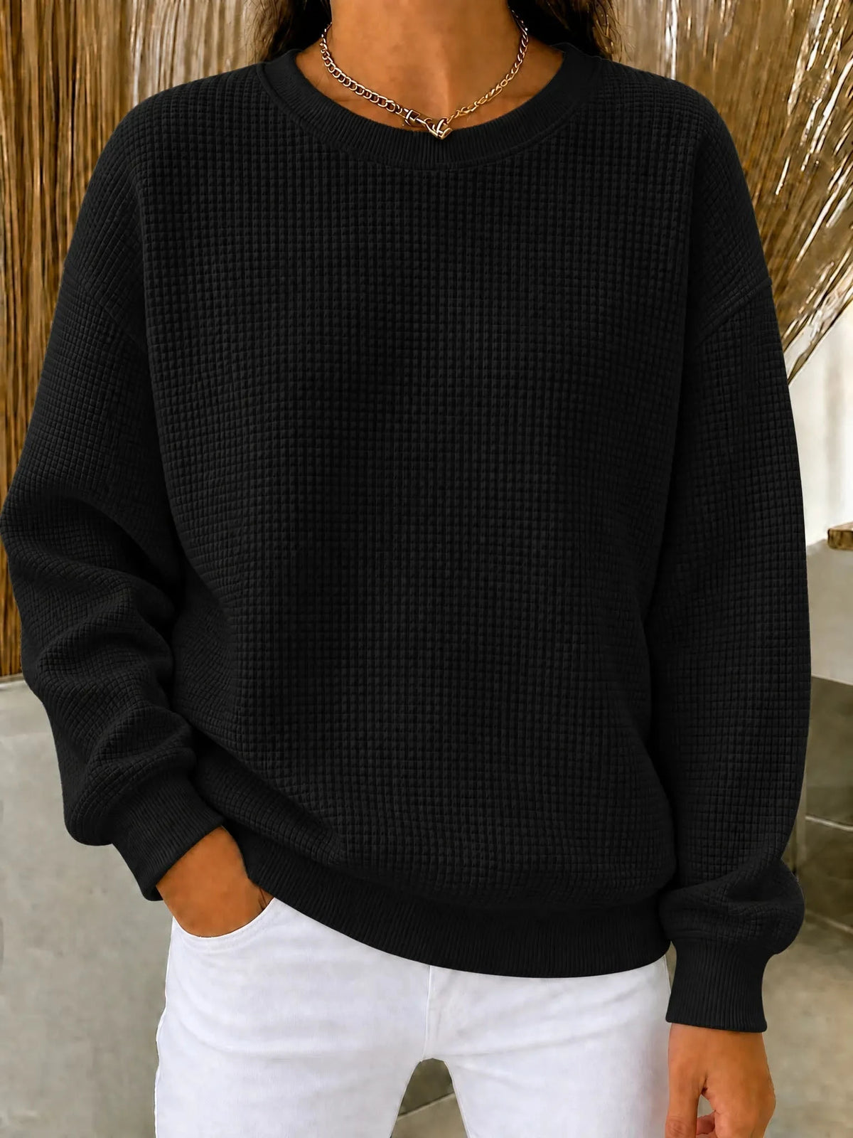 Waffelstrick-Pullover Damen Mila in Schwarz – Waffelstruktur und Rundhalsausschnitt | FormaLuxe