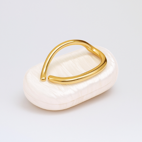 Sculptural Pearl Clutch White | FormaLuxe