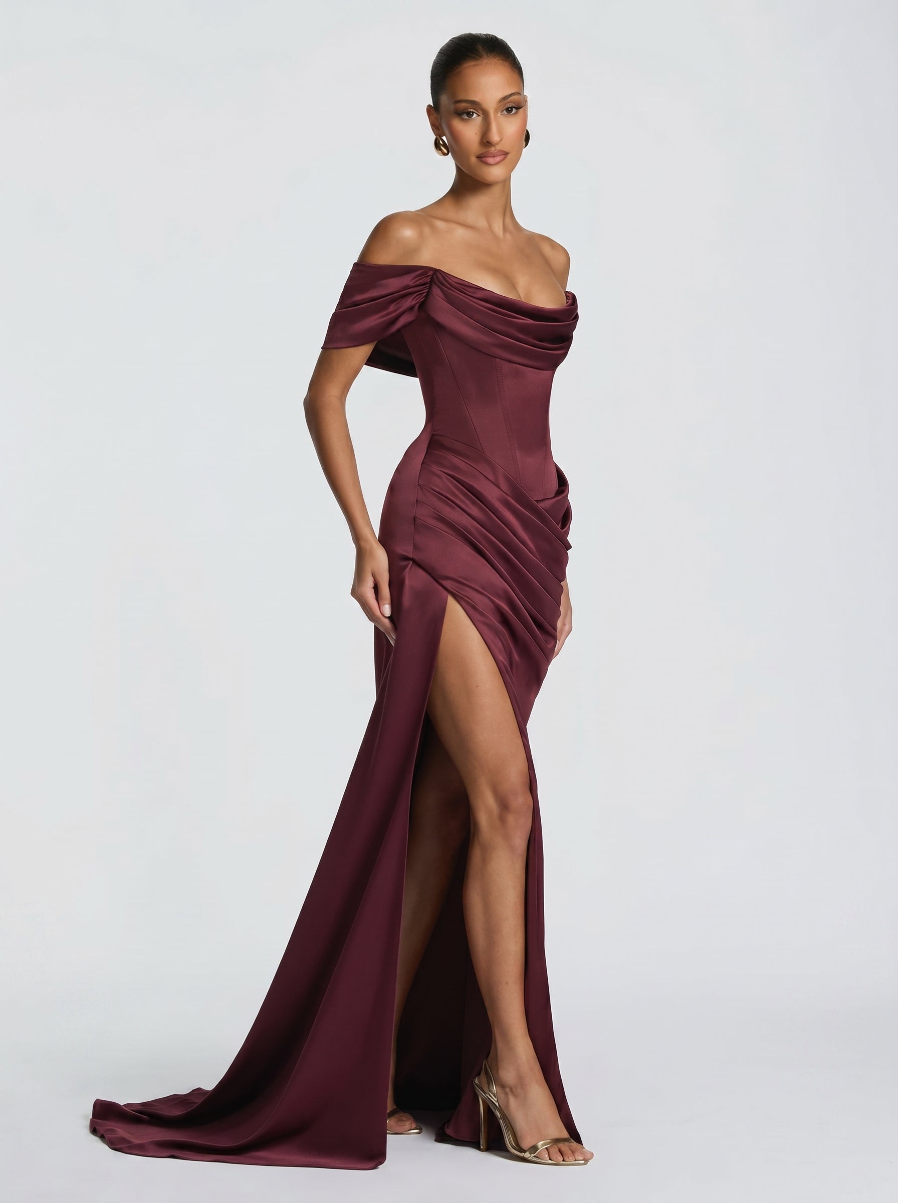 Riona Maxikleid Kirsche | FormaLuxe