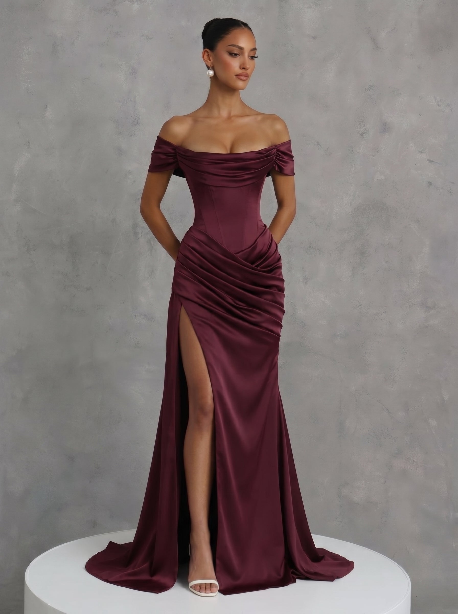 Riona Maxikleid Kirsche | FormaLuxe