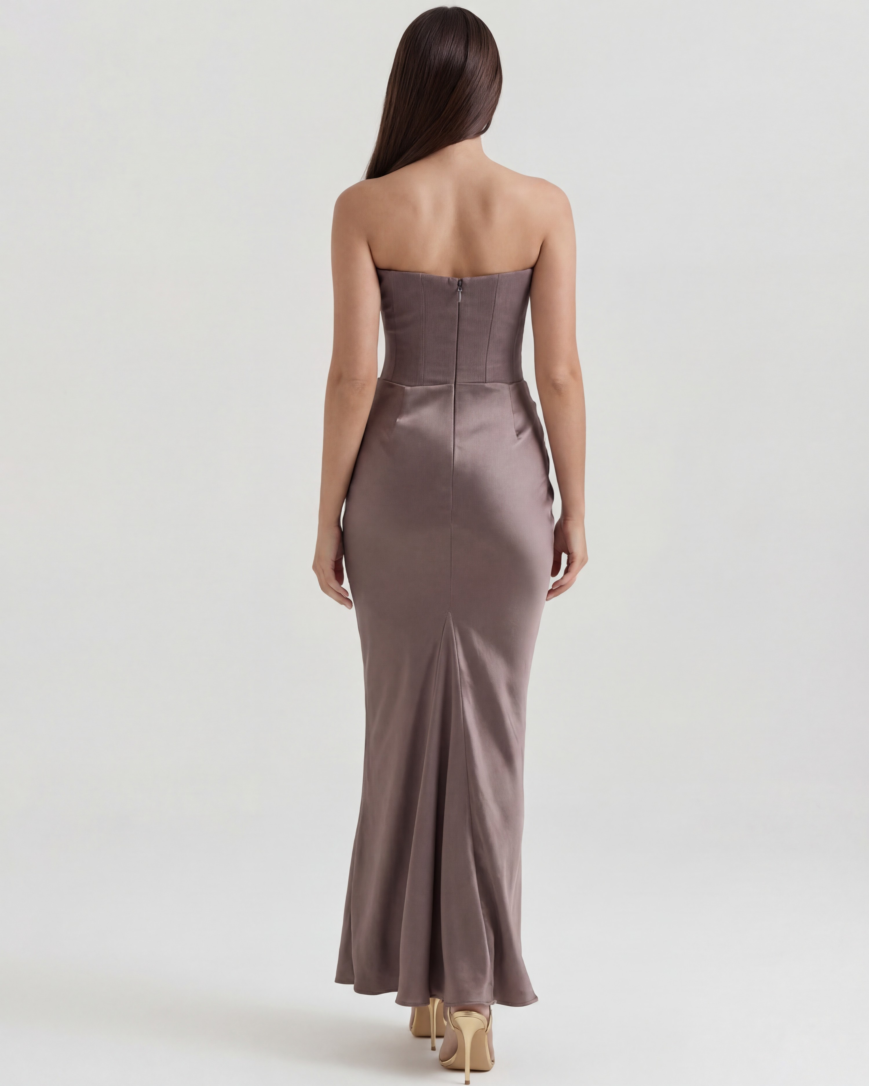 Rowsa Kleid Hellbraun | FormaLuxe