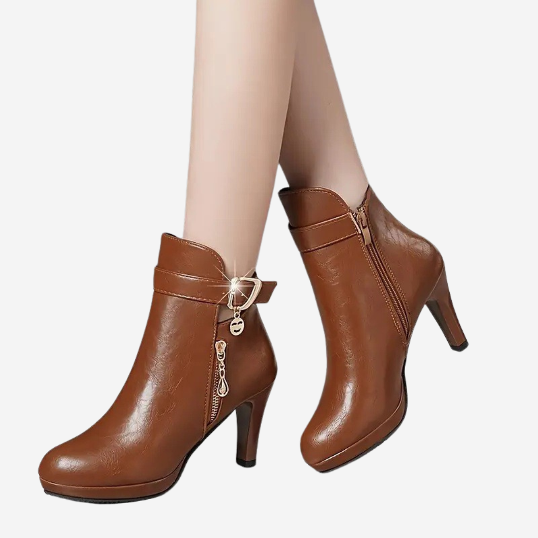 Emma | Boots Brown | FormaLuxe