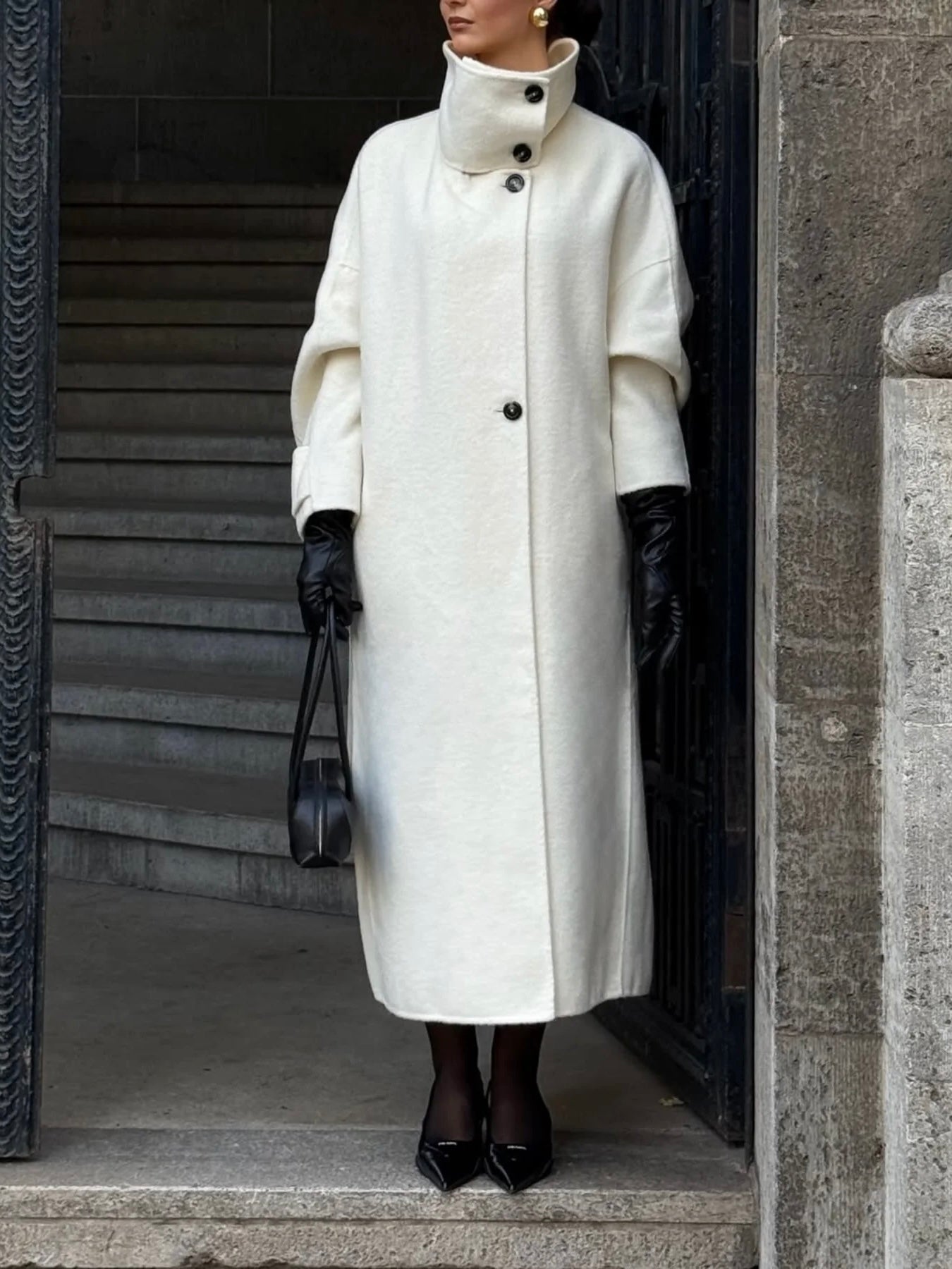 Amaya | Manteau long élégant à col montant Blanc | FormaLuxe