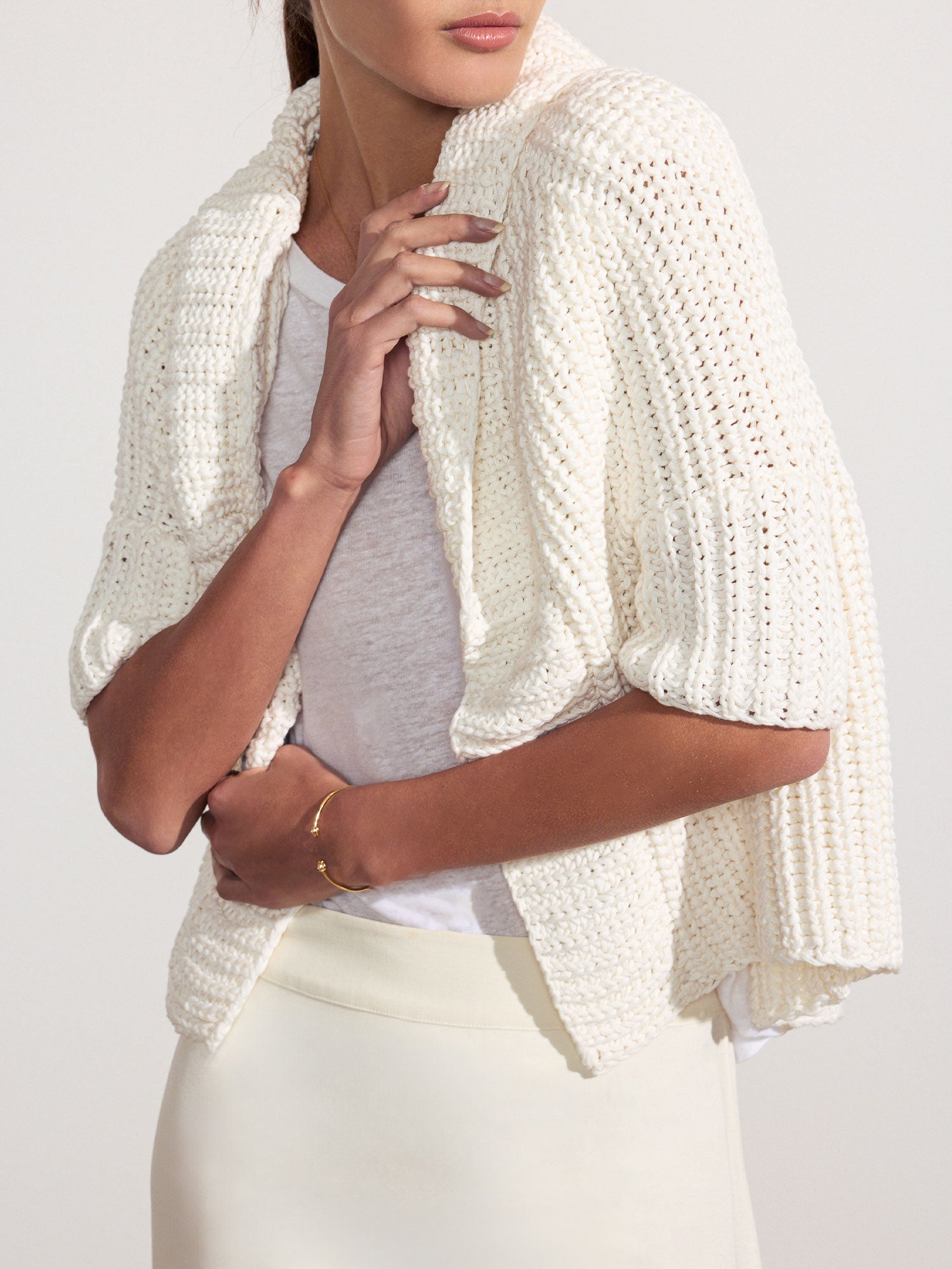 The Fida Handknit Shrug – Sweaters | FormaLuxe