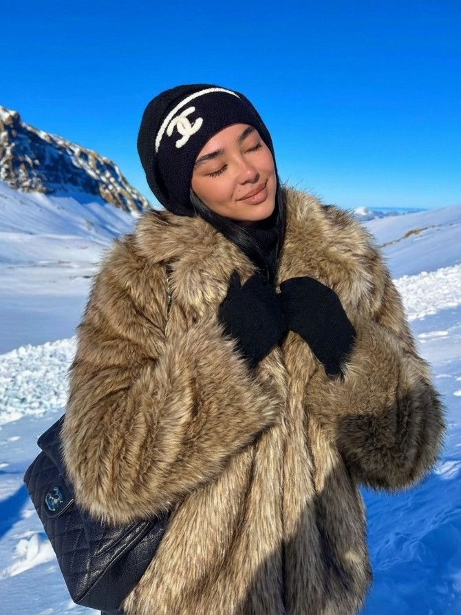 Emily | Veste d'hiver courte en fausse fourrure Brun | FormaLuxe