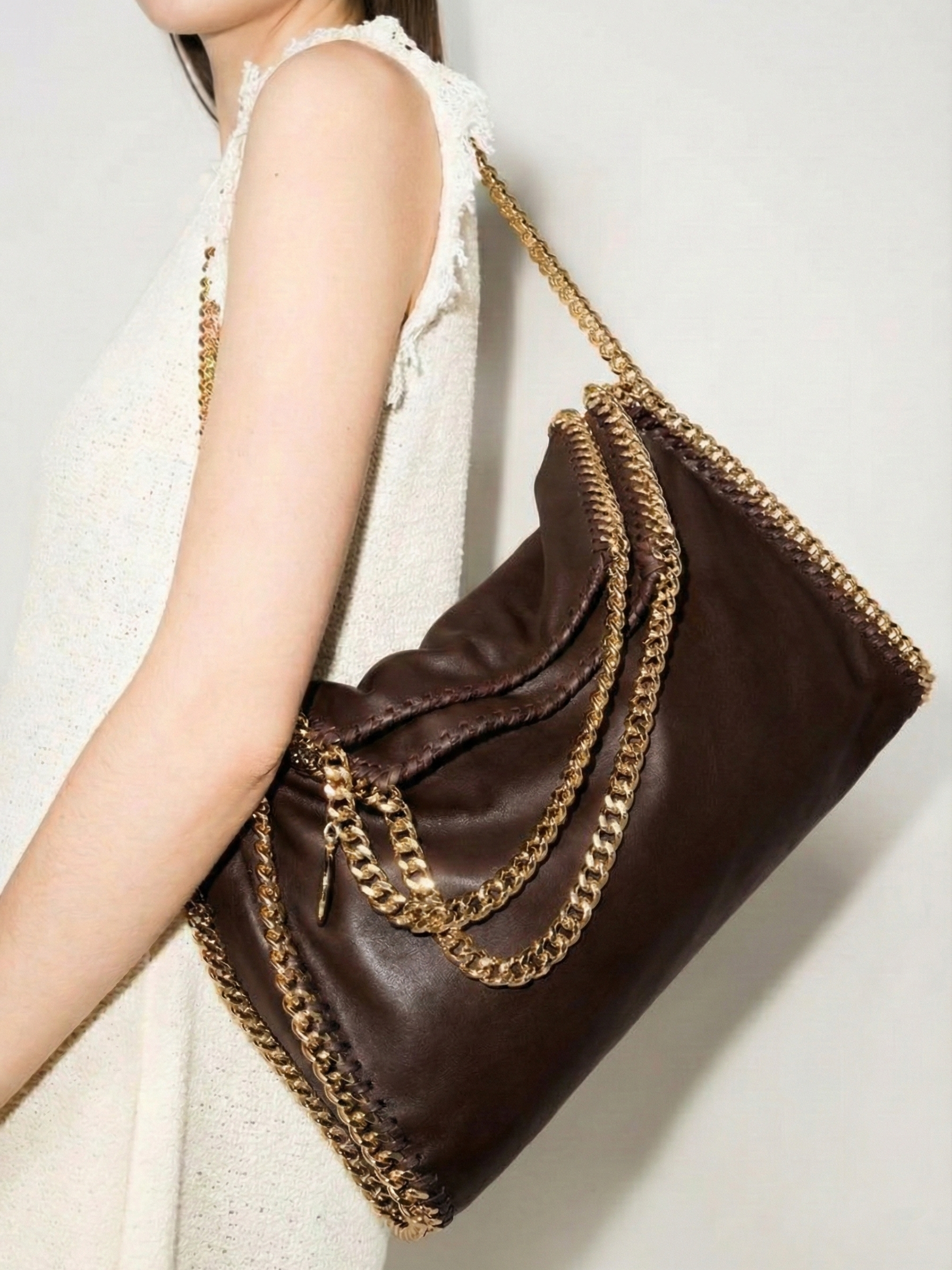 Skyla | Chain Strap Soft Faux Leather Tote Bag Black | FormaLuxe