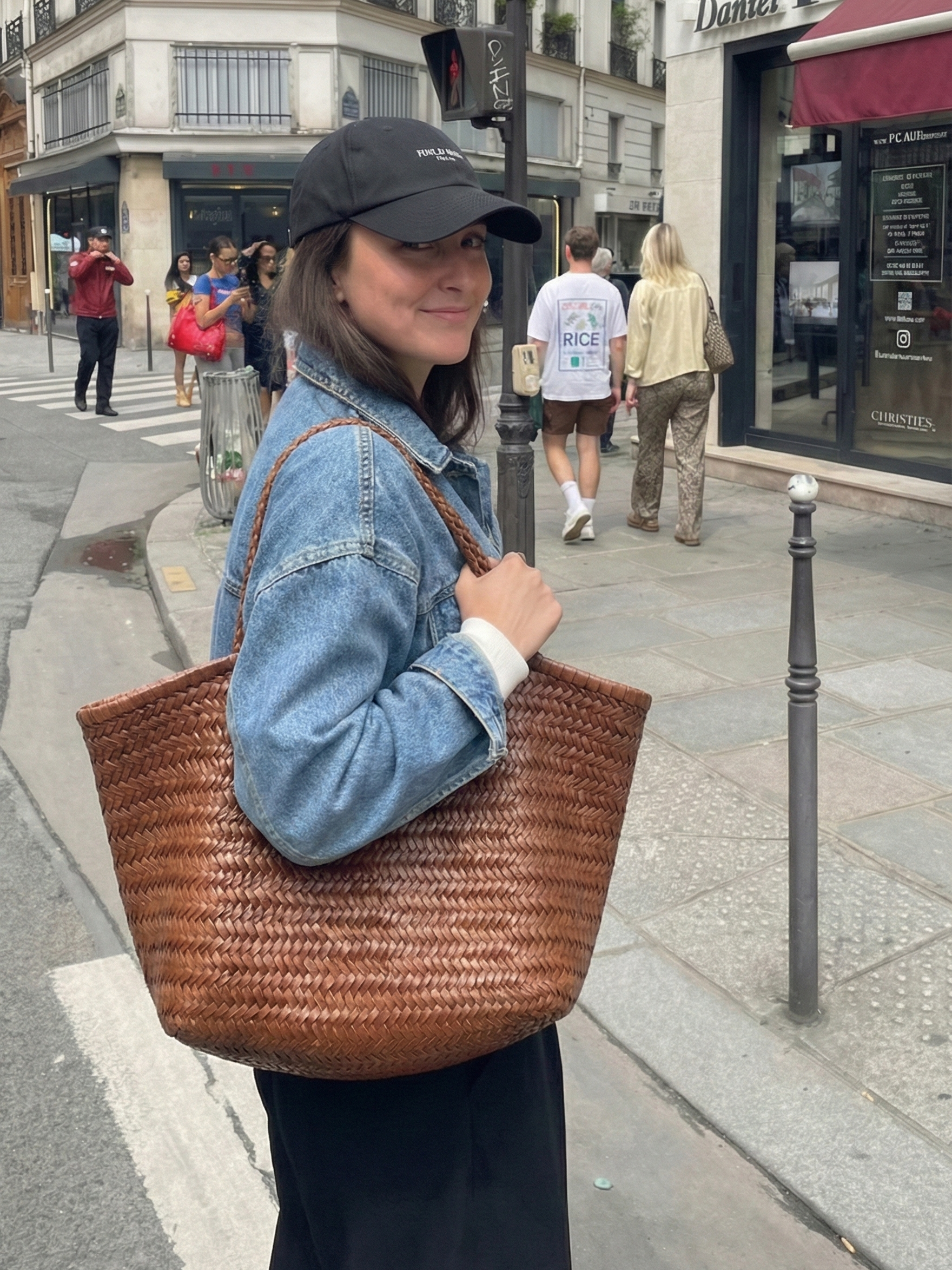 April | Woven Oversized Tote Bag Dark Brown | FormaLuxe
