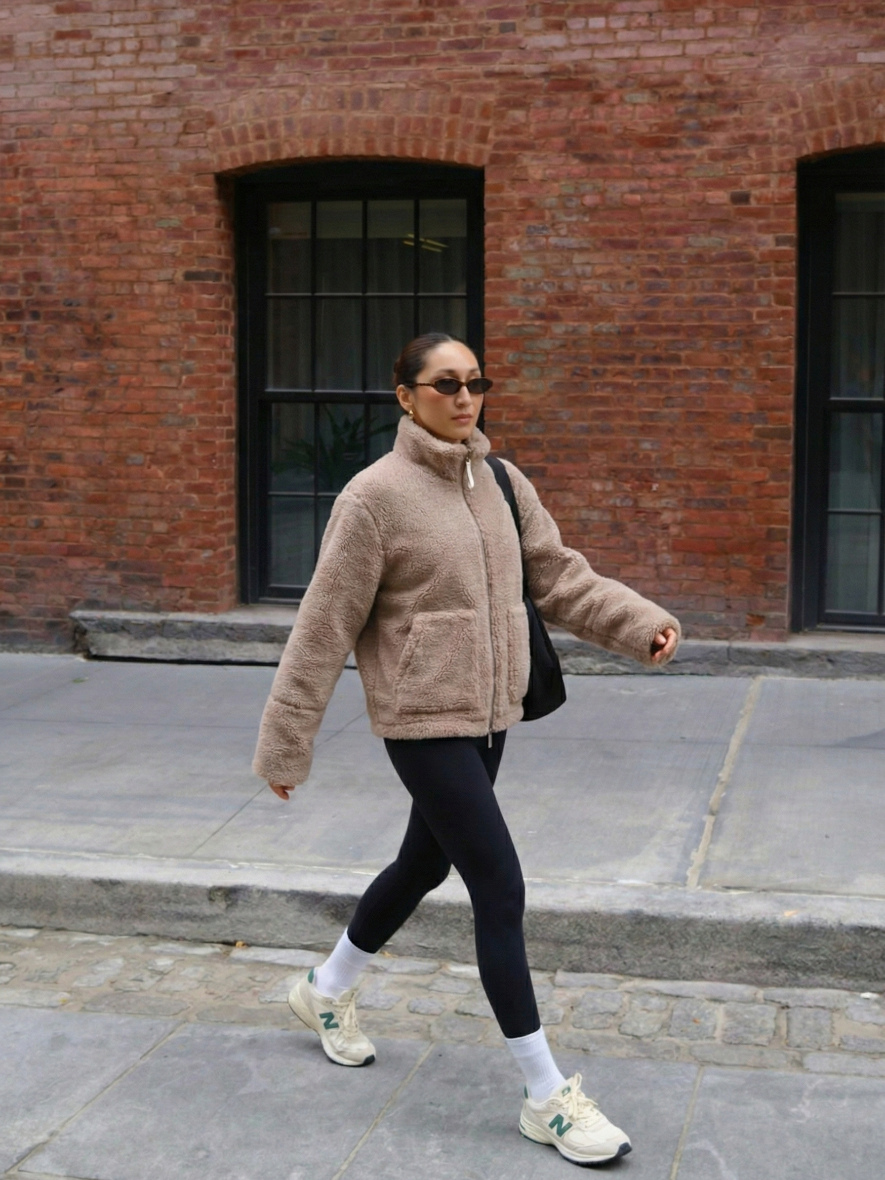 Maddy | Veste imperméable zippée en polaire Teddy à col montant Blanc | FormaLuxe