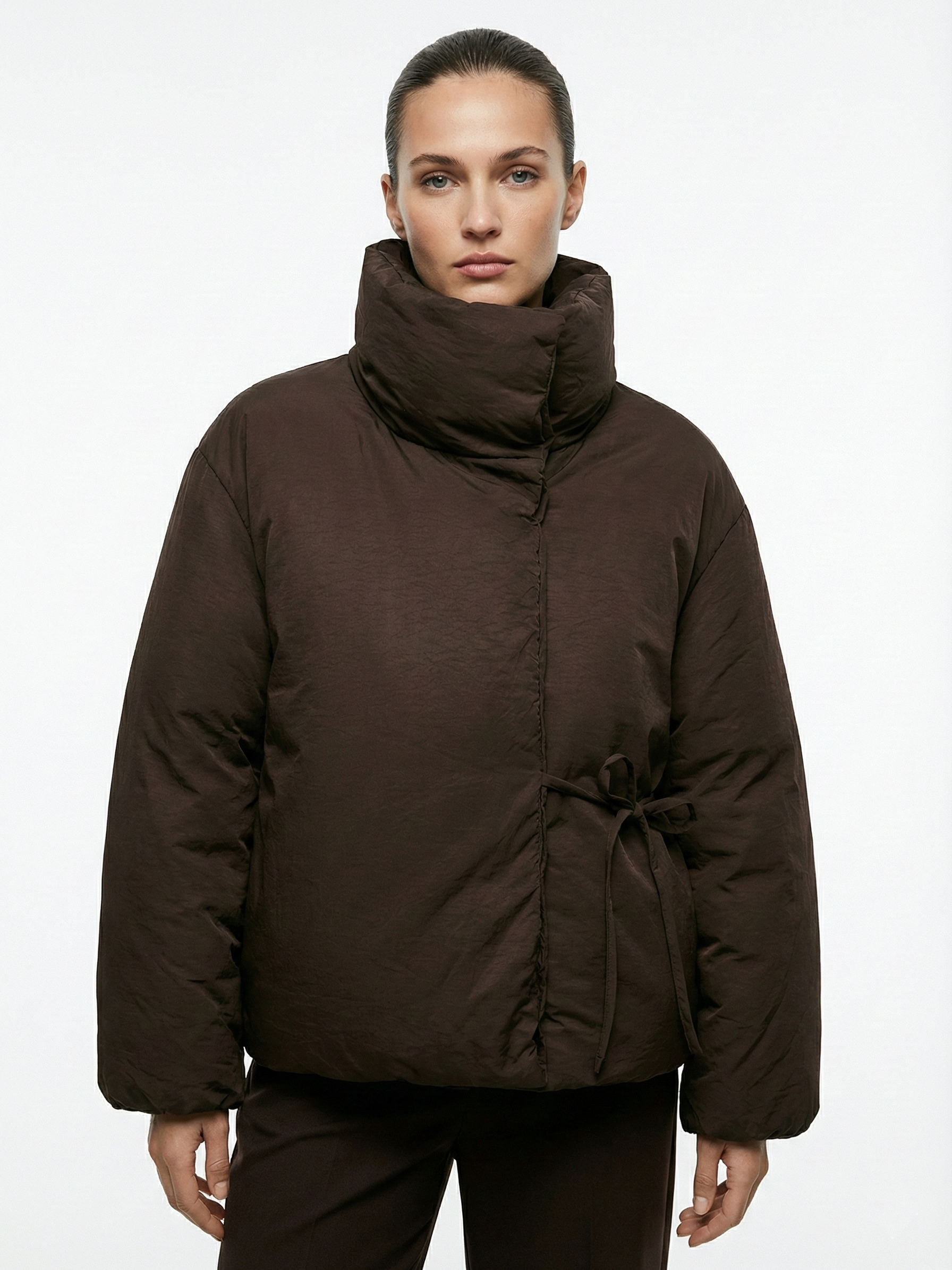Lottie | Doudoune imperméable et coupe-vent Brun – Lottie | Doudoune cache-cœur | FormaLuxe