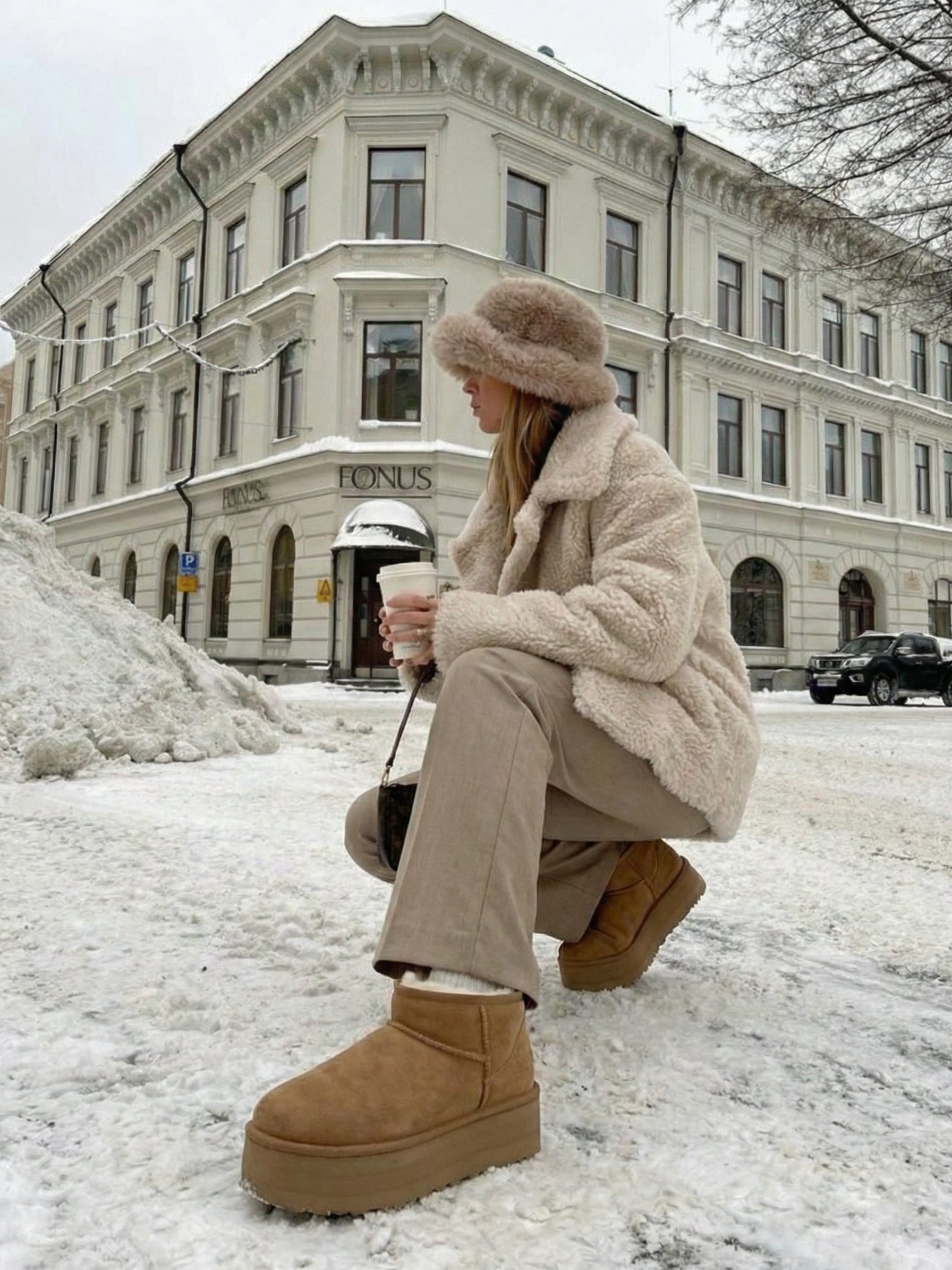 Bottes à plateforme effet daim avec doublure en fausse fourrure Kaki | FormaLuxe