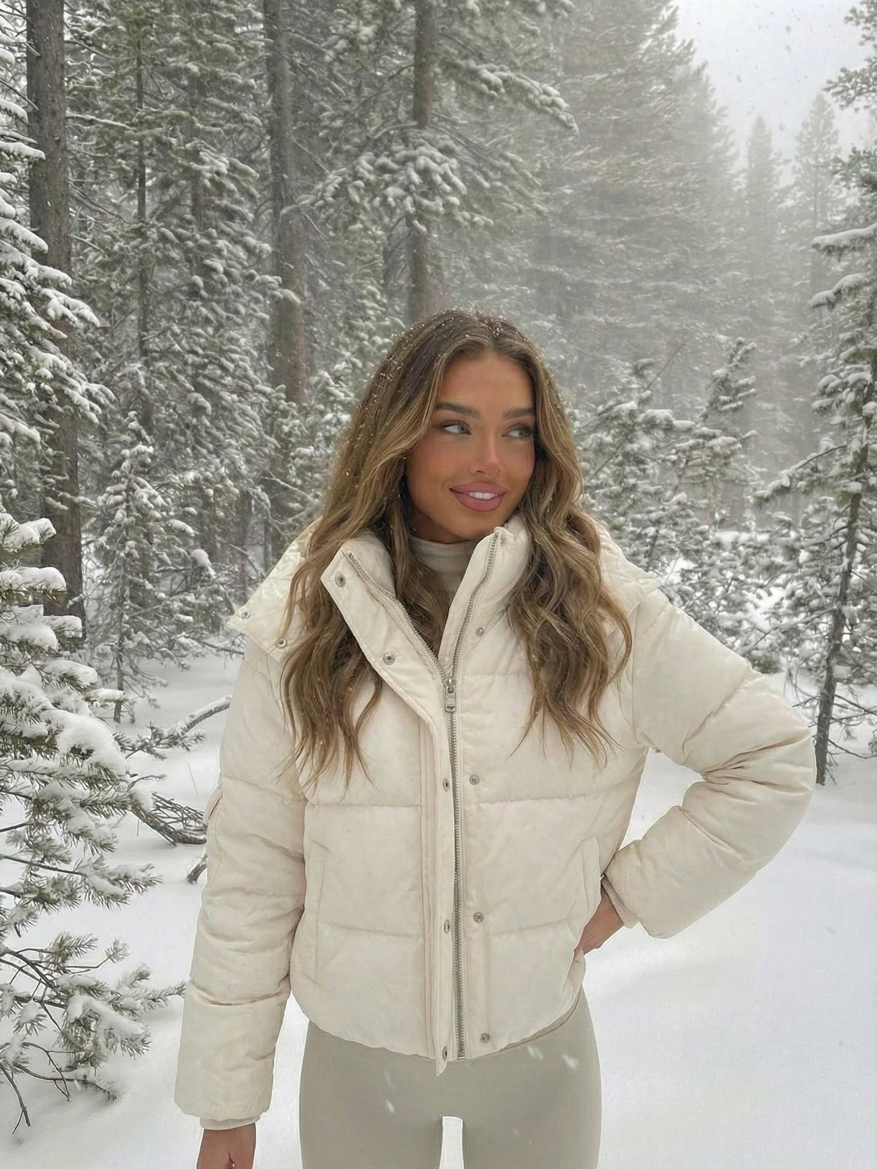Jackie | Doudoune à col montant Noir | FormaLuxe