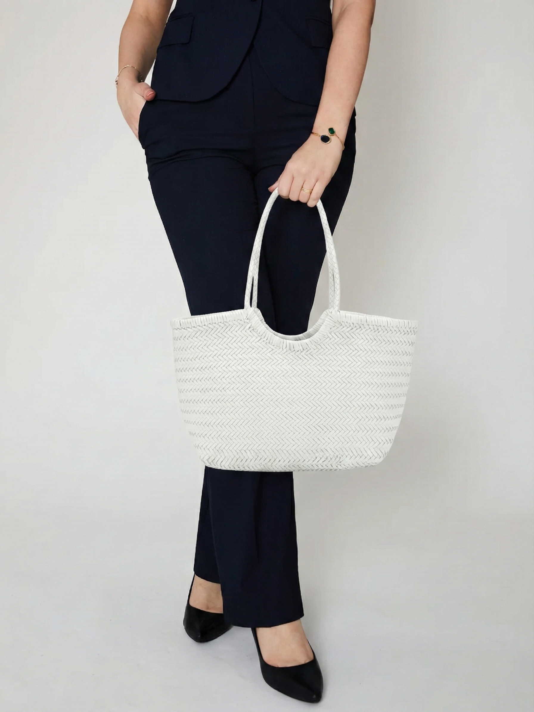 April | Woven Oversized Tote Bag Dark Brown | FormaLuxe