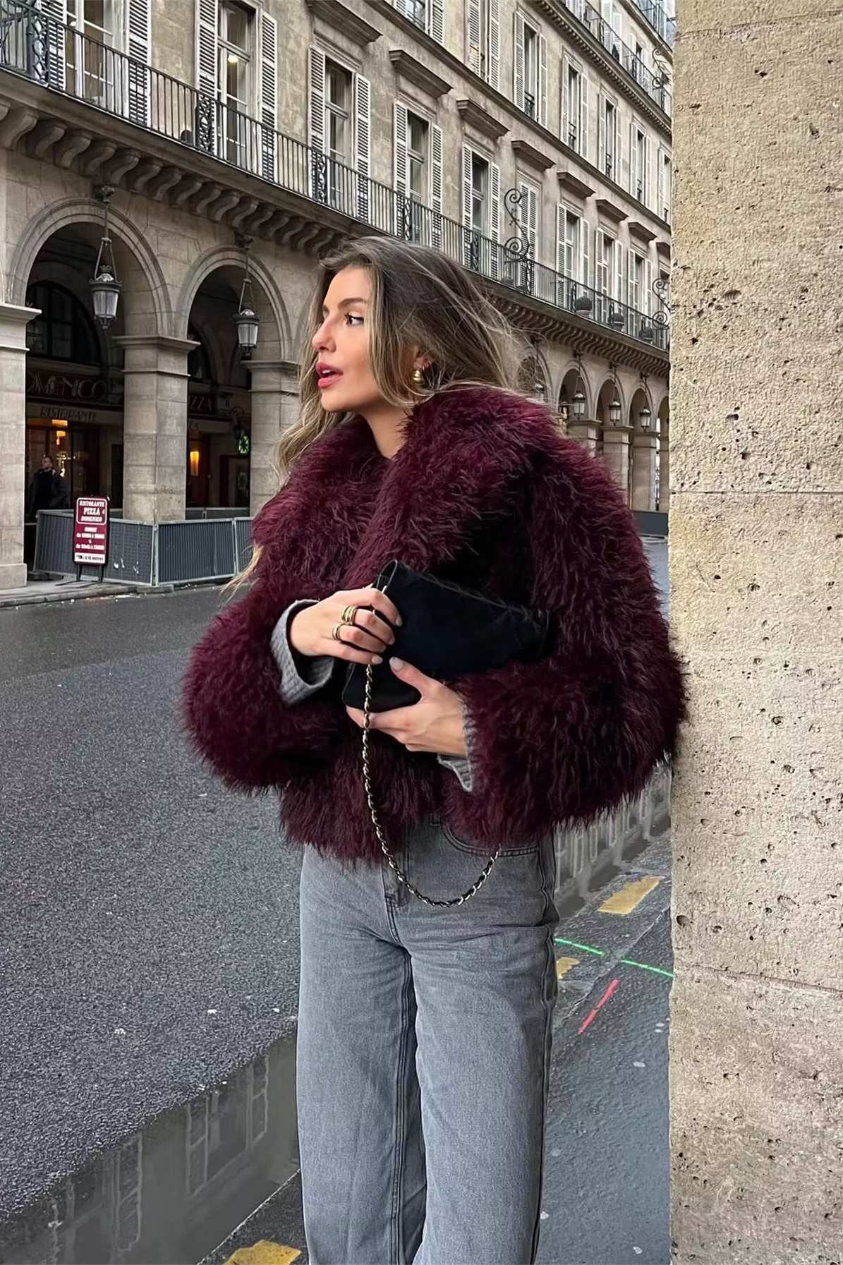 Noemi | Cropped Fluffy Jacket With Notch Lapel Brown | FormaLuxe