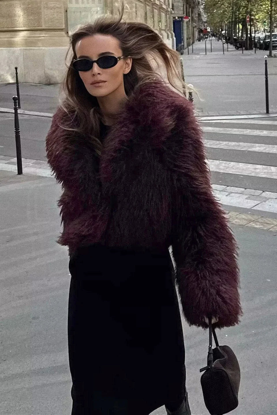 Noemi | Cropped Fluffy Jacket With Notch Lapel Brown | FormaLuxe