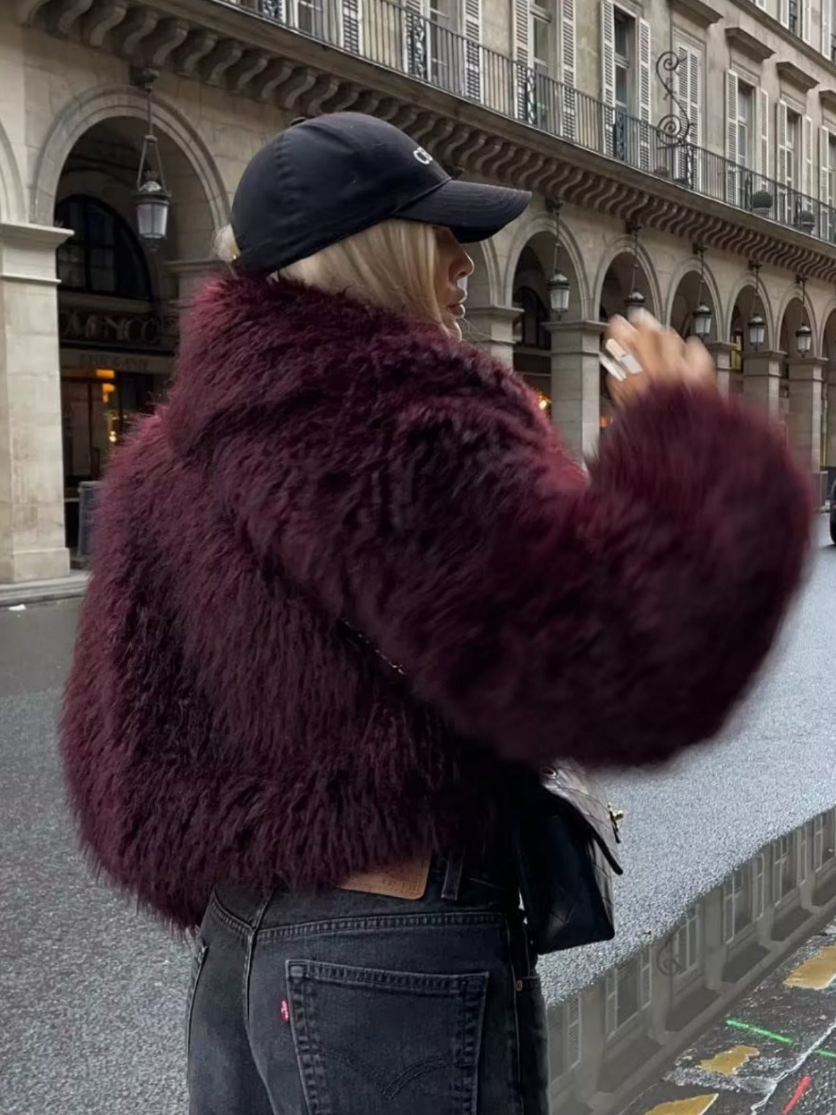 Noemi | Cropped Fluffy Jacket With Notch Lapel Brown | FormaLuxe