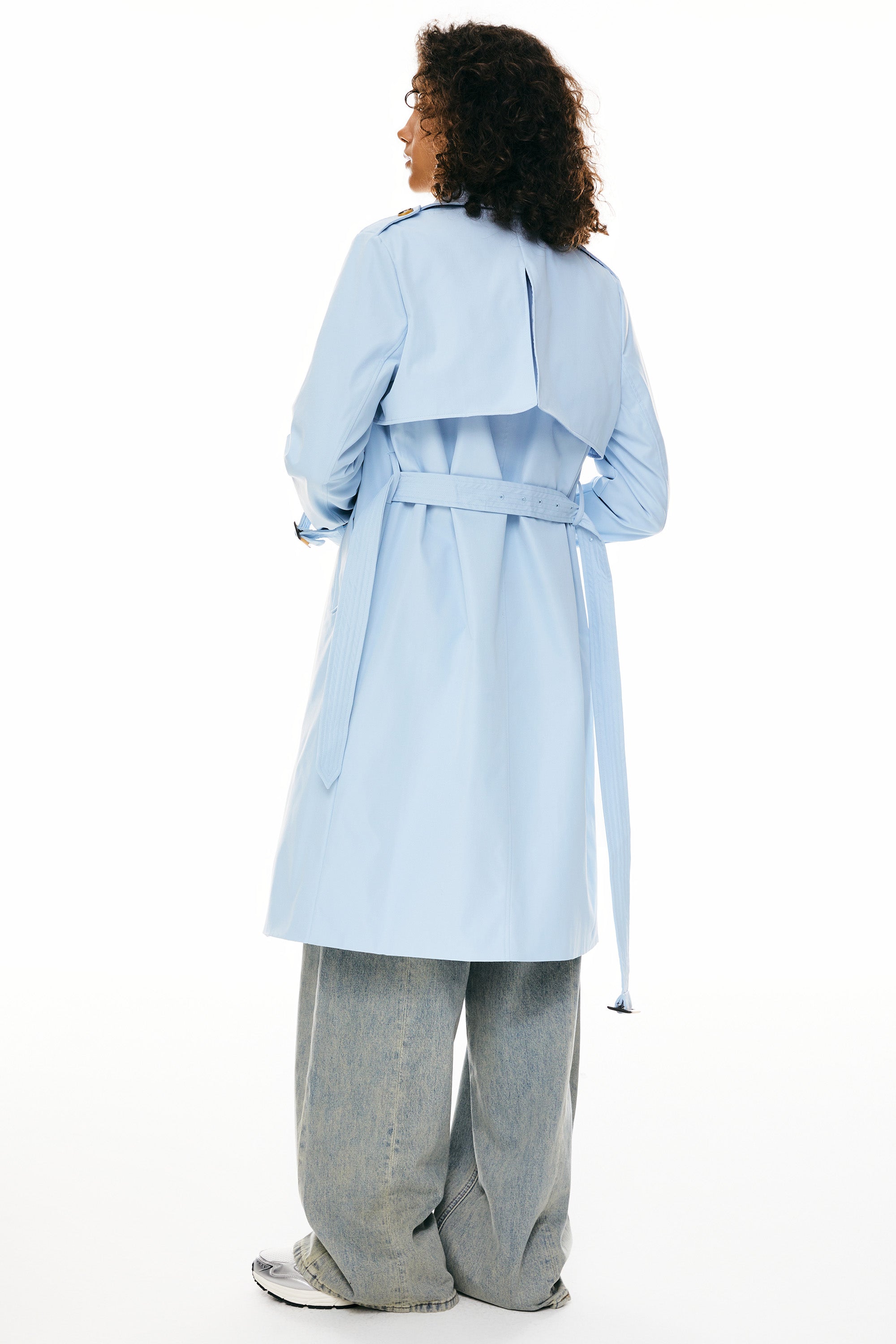 Hudson Belted Trench Coat Frosted Almond – Trench Coats | FormaLuxe