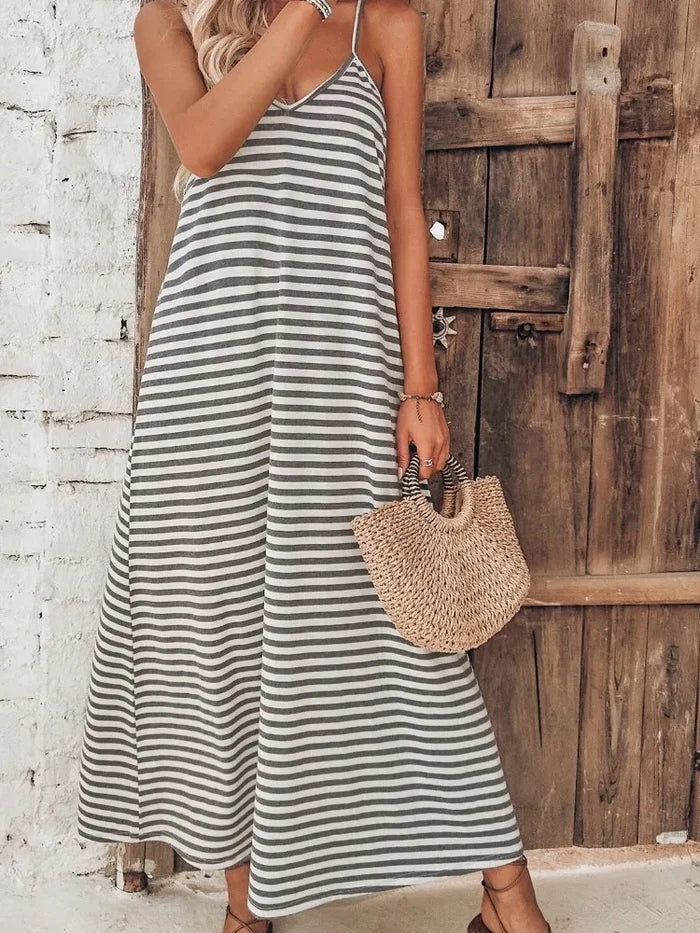 Gestreiftes Damenkleid – Vielseitig & perfekt für jeden Tag | FormaLuxe