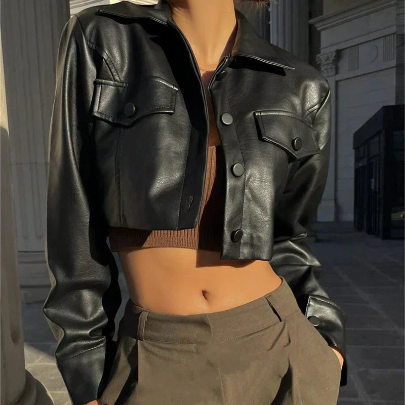 Élise | Elegante Jacke aus Kunstleder Schwarz | FormaLuxe