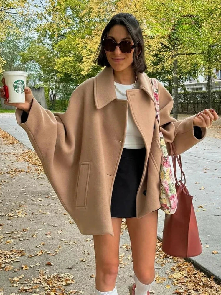 Alexa - Tijdloze Casual Jas met Vintage Flair – Cosy Fall Vibes | FormaLuxe