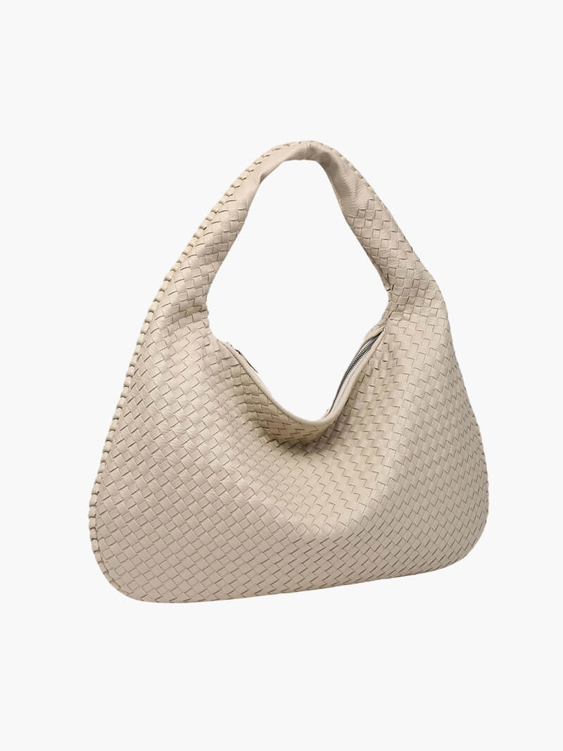 Curlew | Woven Large Shoulder Bag Black | FormaLuxe