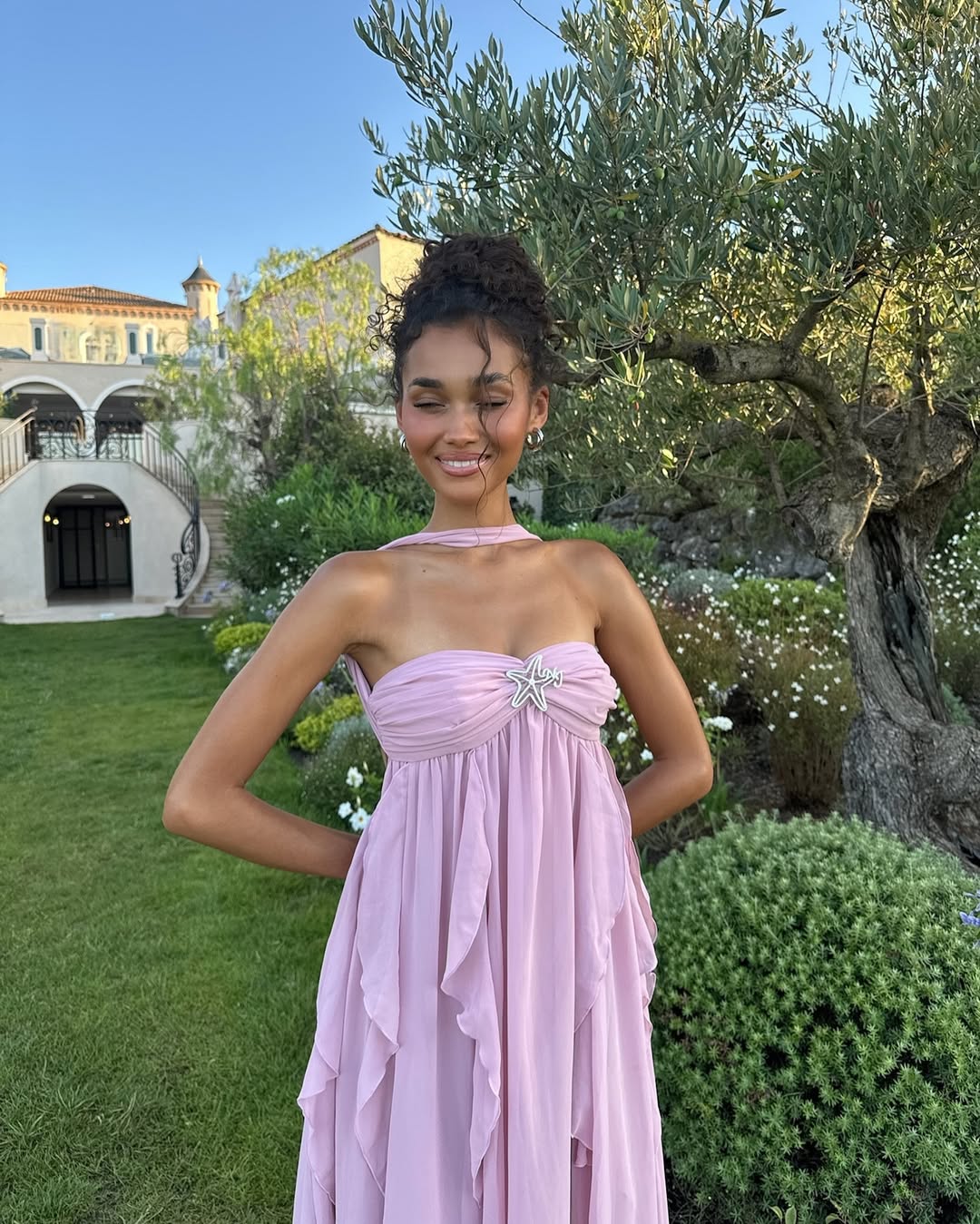 Collins | Rüschen-Maxikleid ohne Träger Pink | FormaLuxe