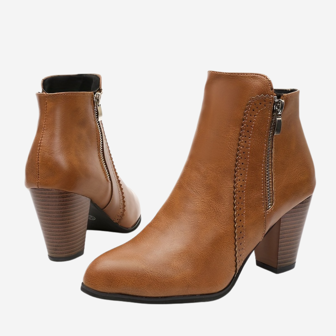 Claire | Boots Black | FormaLuxe