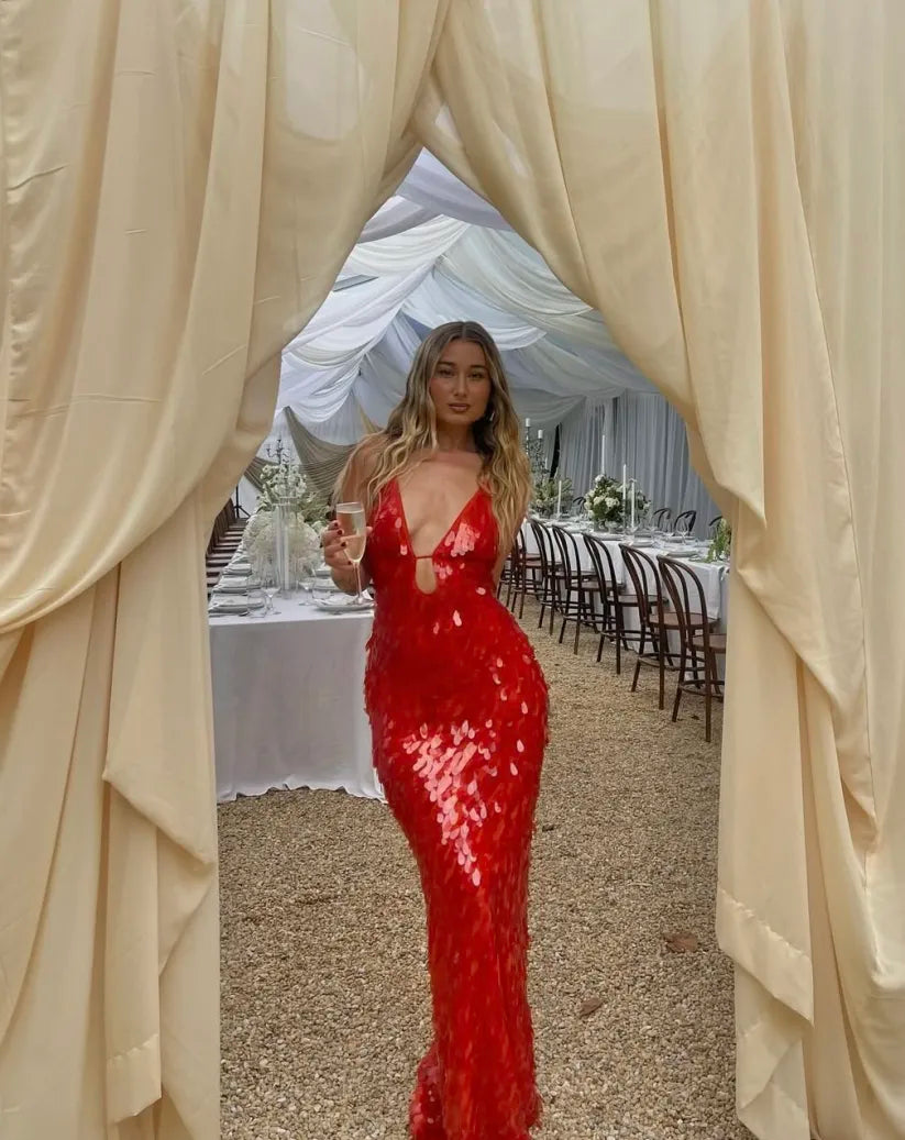 Kailani | Maxikleid mit Pailletten Red | FormaLuxe