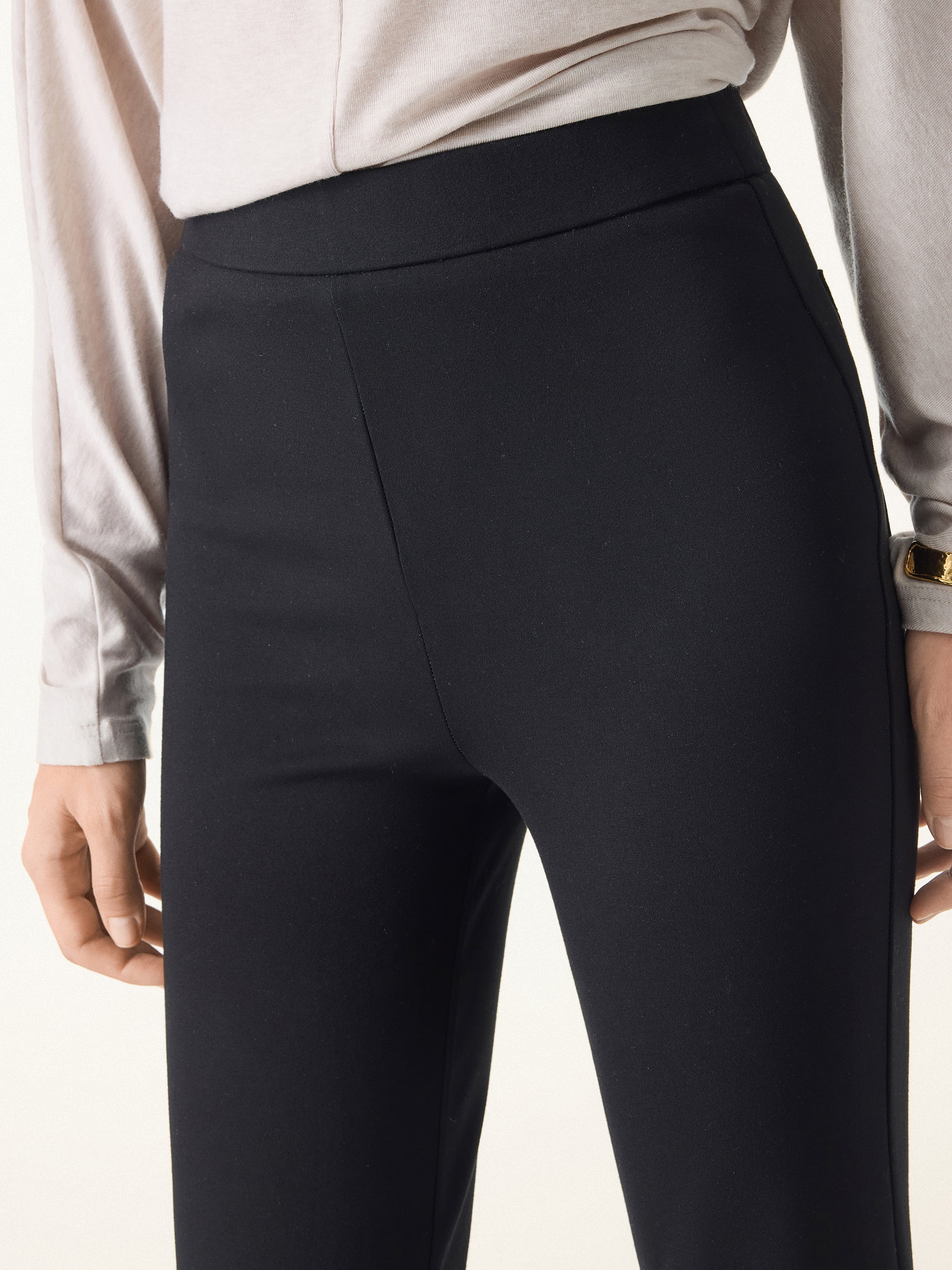 Slimming Ponte High Rise Pull-on Flared Pants Black – Women > Bottoms > Pants | FormaLuxe