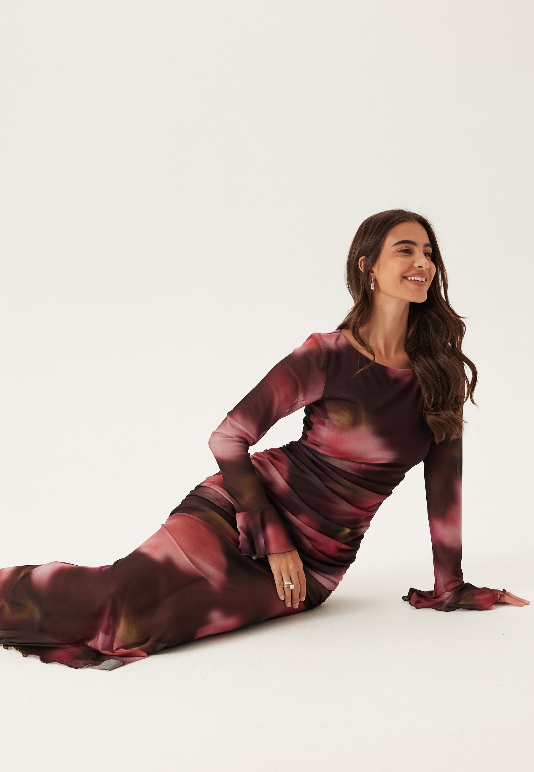 Gerafftes Netzkleid – Clothes | FormaLuxe