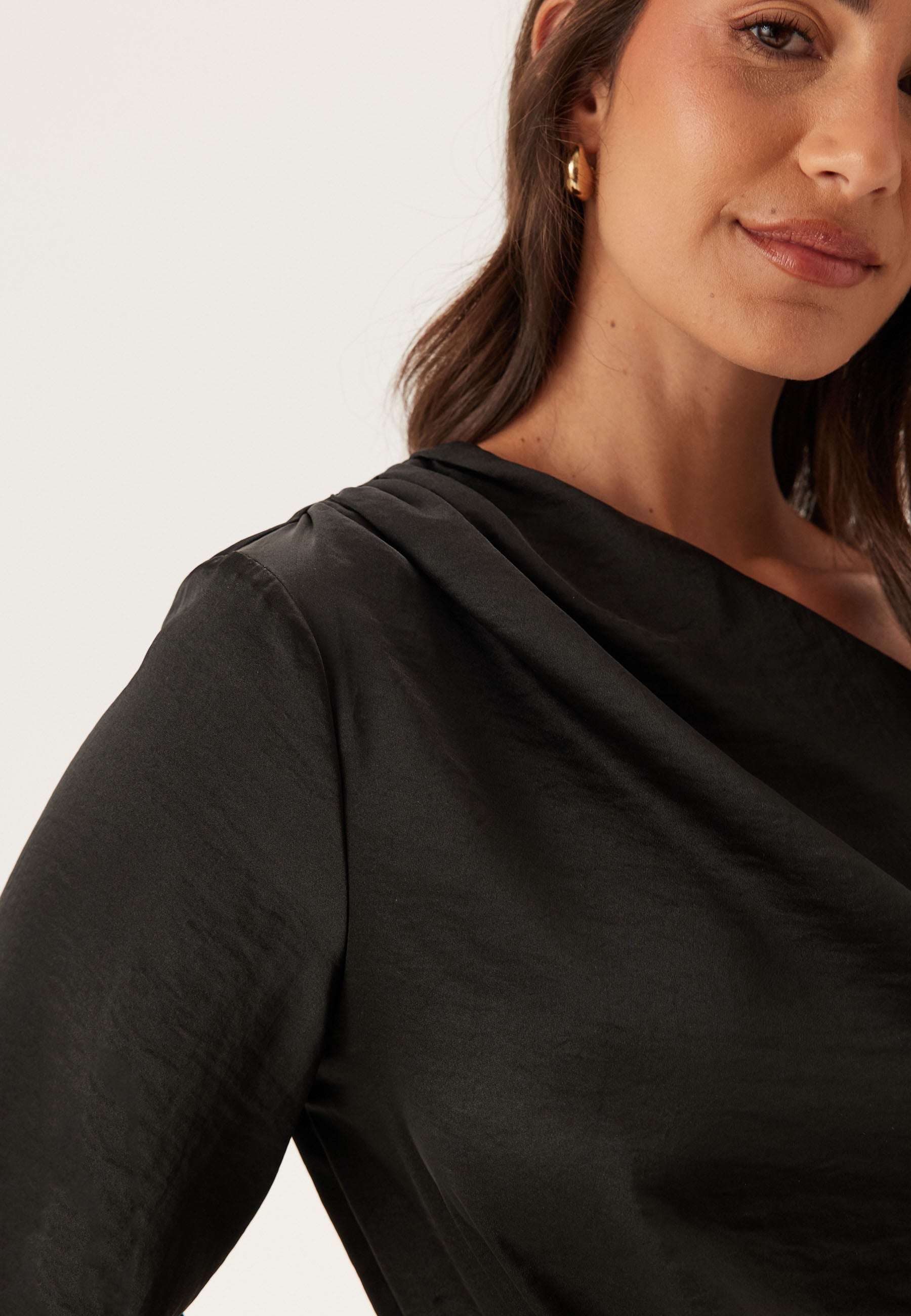 Satin-Kurzkleid – Clothes | FormaLuxe