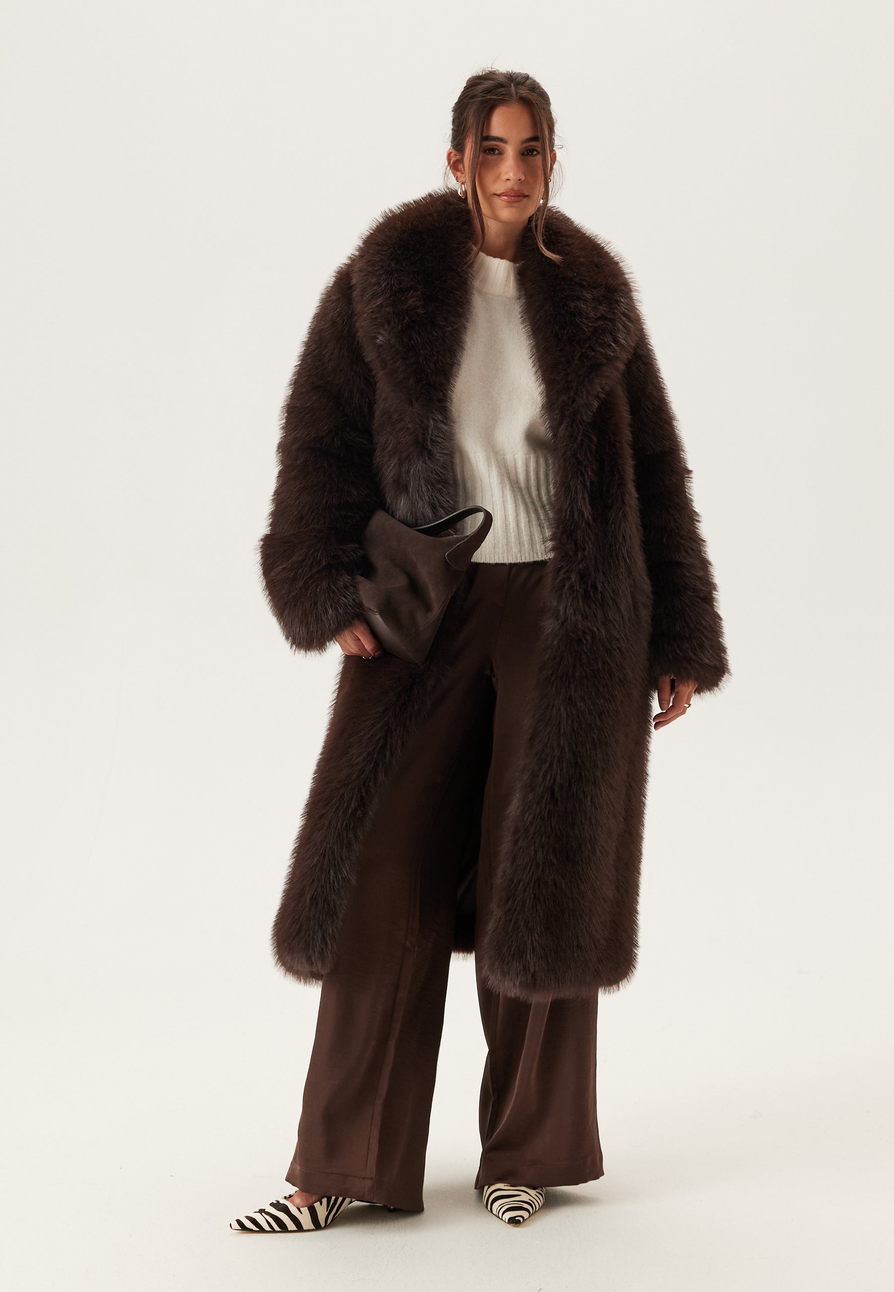 Langer Kunstpelzmantel – Clothes | FormaLuxe