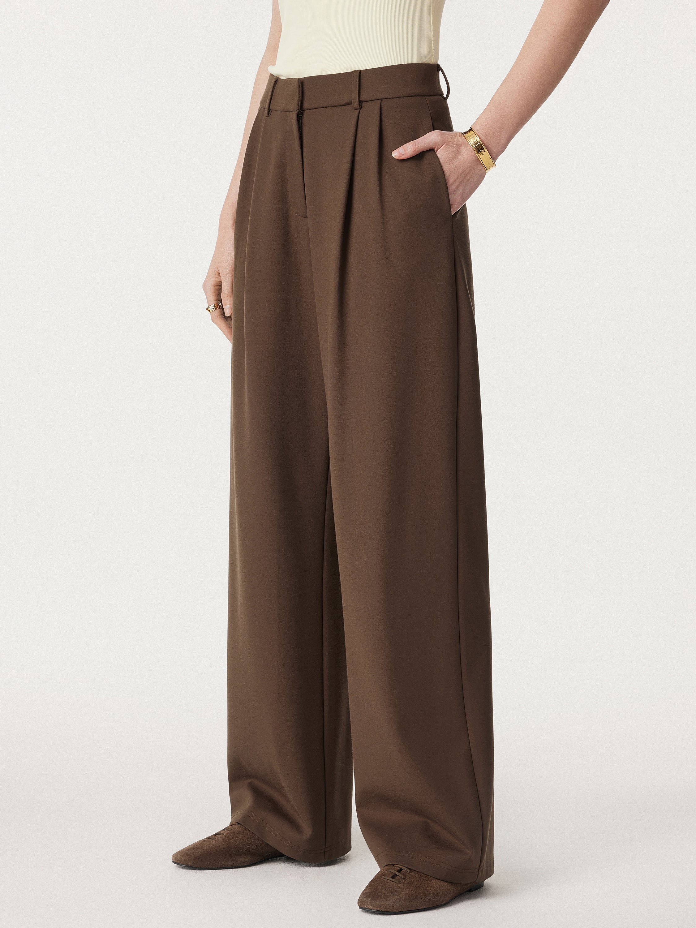 Breezy Wide Leg Pant with Pockets Pecan – Women > Bottoms > Pants | FormaLuxe