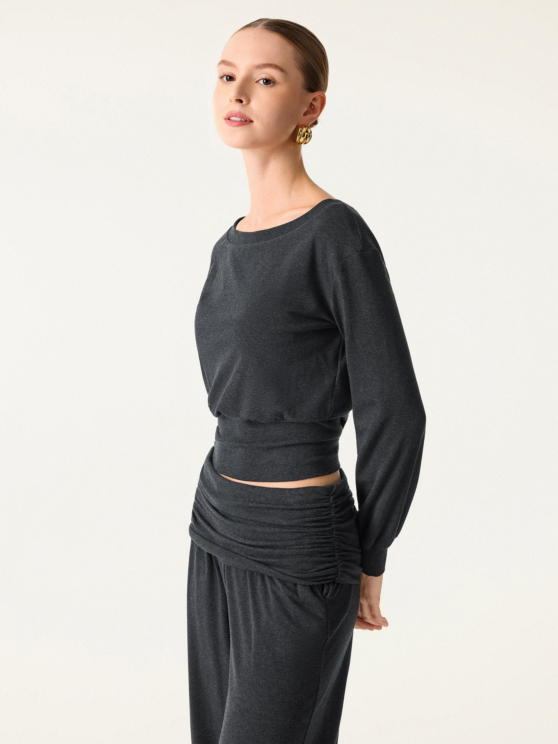 Non-Itchy Wool Blend Boatneck Brami Heather Black – Women > Tops > Bra Tops | FormaLuxe
