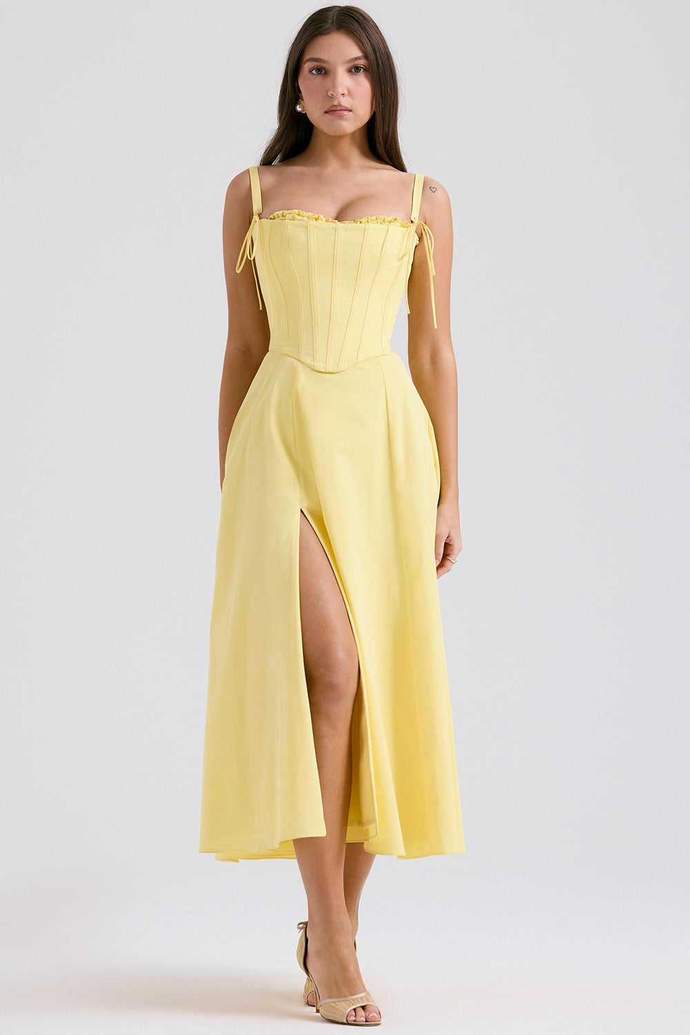 Clarabelle Midikleid Gelb – Core Gown Length Dress | FormaLuxe