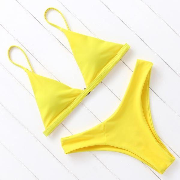 Beatriz Bikini