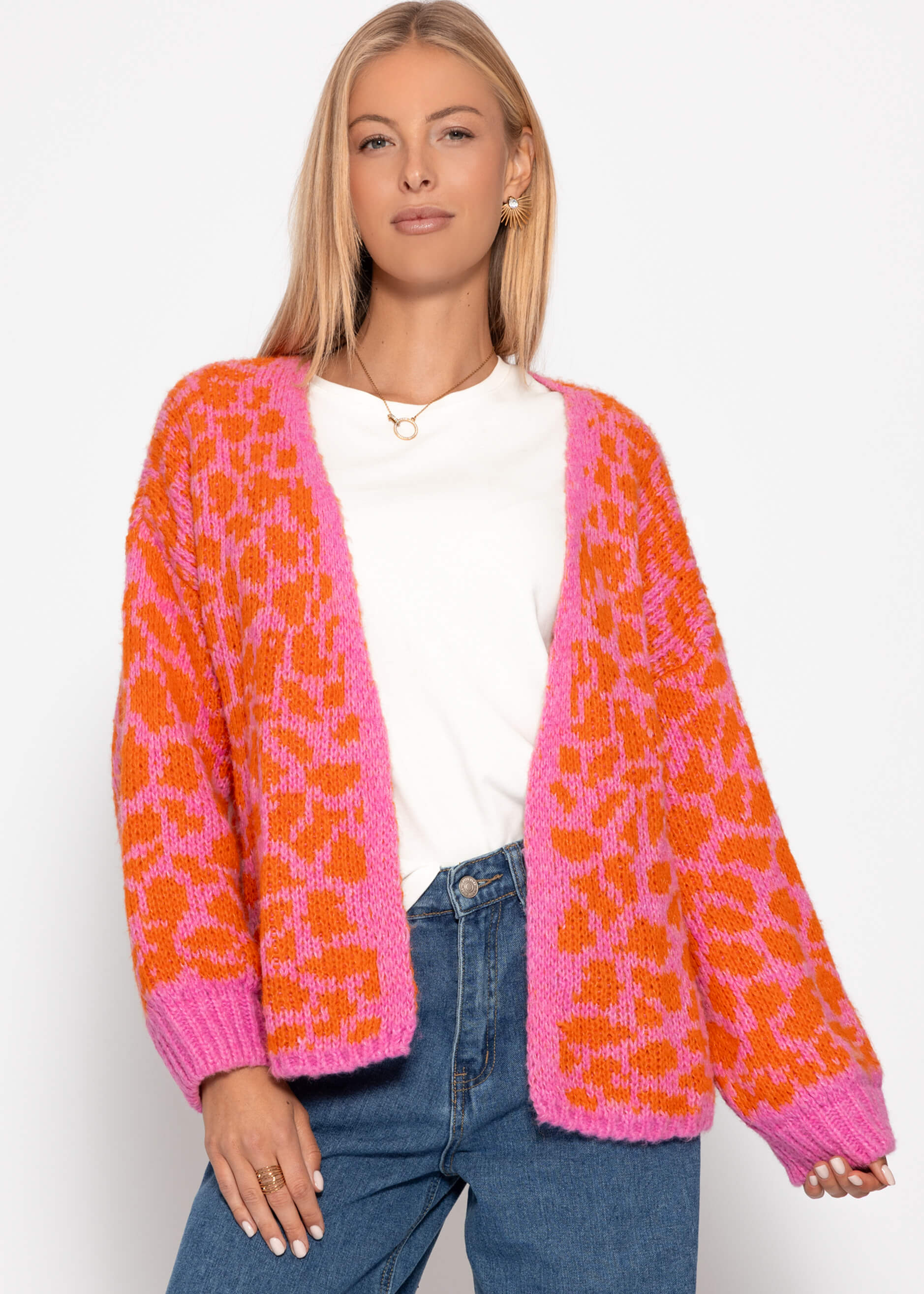 Kurzer Cardigan mit Leo-Print - pink-orange – Bekleidung > Cardigans > Leo | FormaLuxe